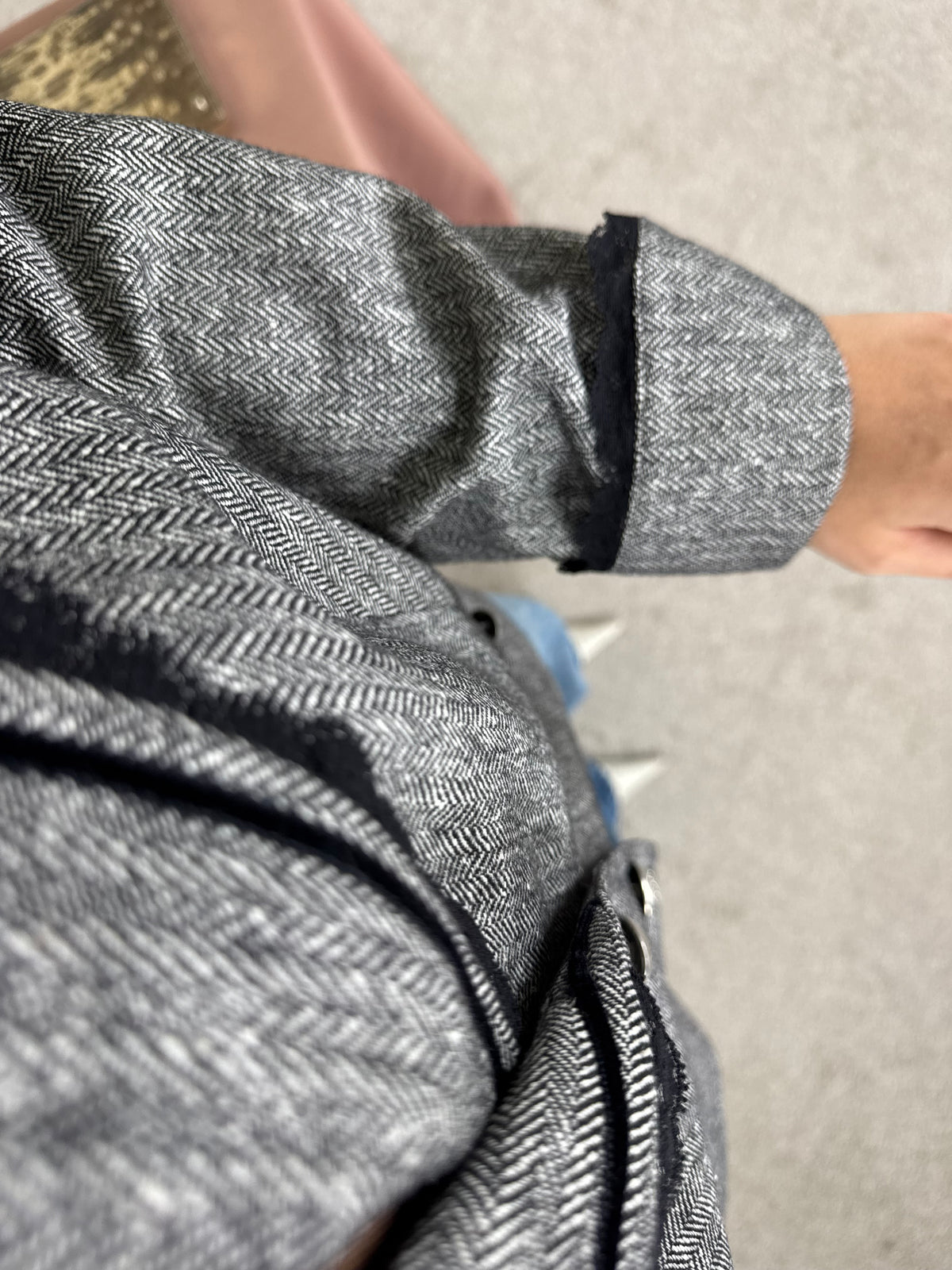 Sacou vintage din stofă superbă cu print din lână și mătase naturală, detalii din catifea și dantelă ( mărimea XL-XXL)
