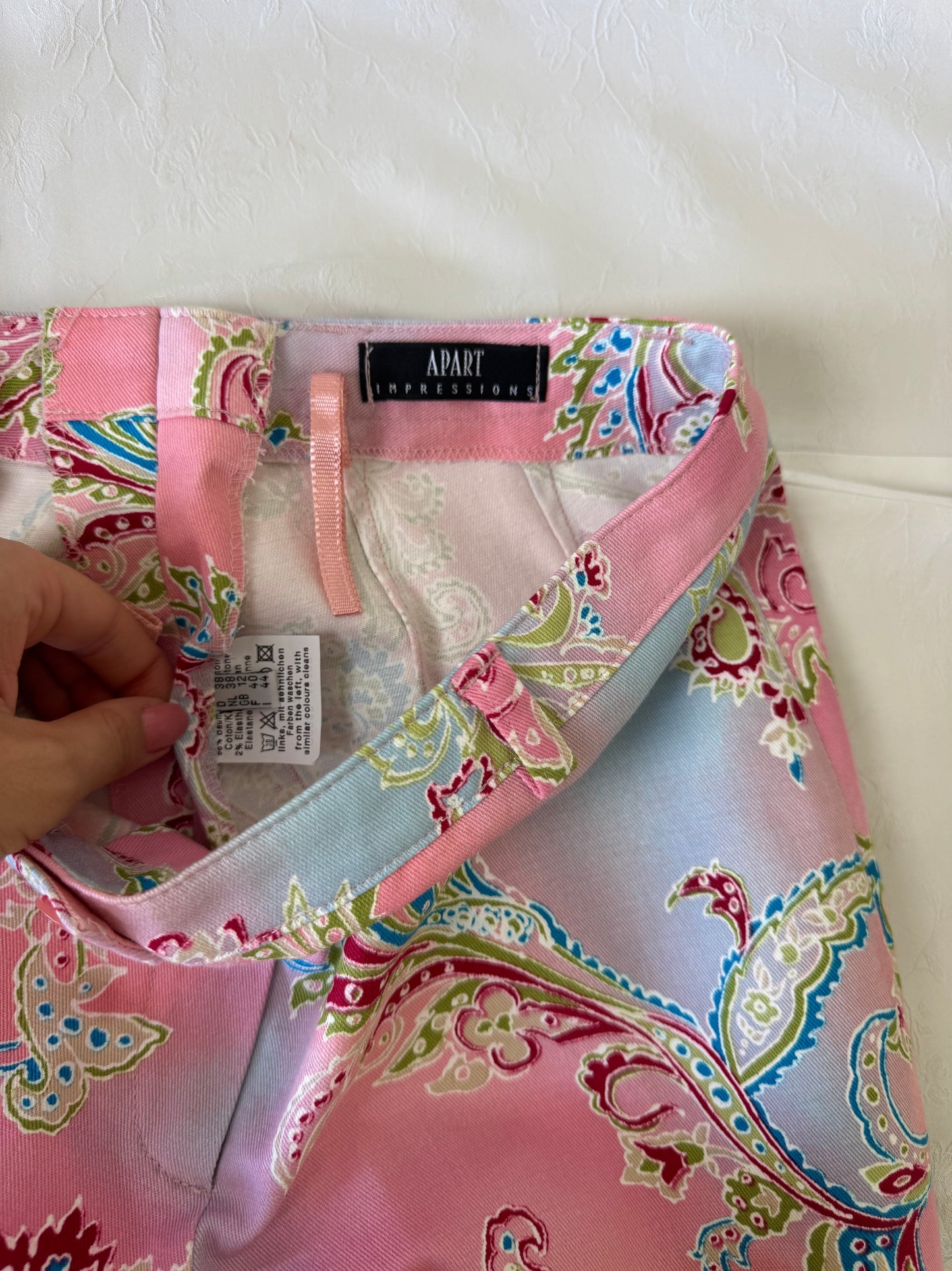 Blug vintage APART din bumbac elastic cu talie medie, print funky ( mărimea S/M)