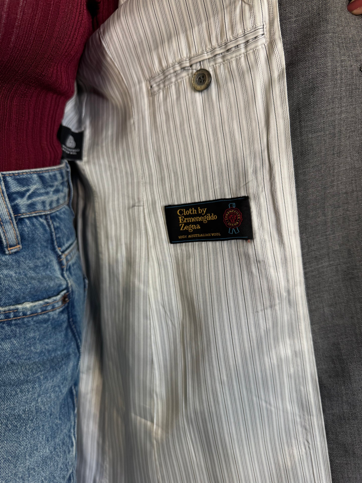 Sacou luxury escada din lana zegna 100% ( mărimea L)