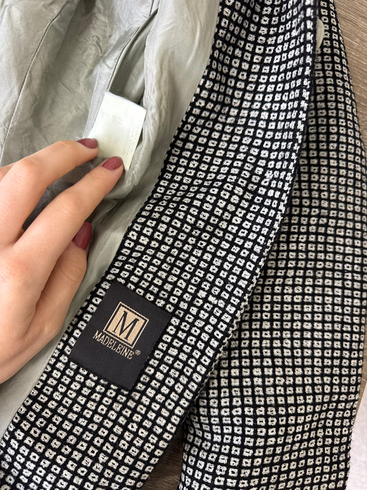 Sacou superb de brand Madeleine din stofă cu print 90% lână (Mărimea 36/S)