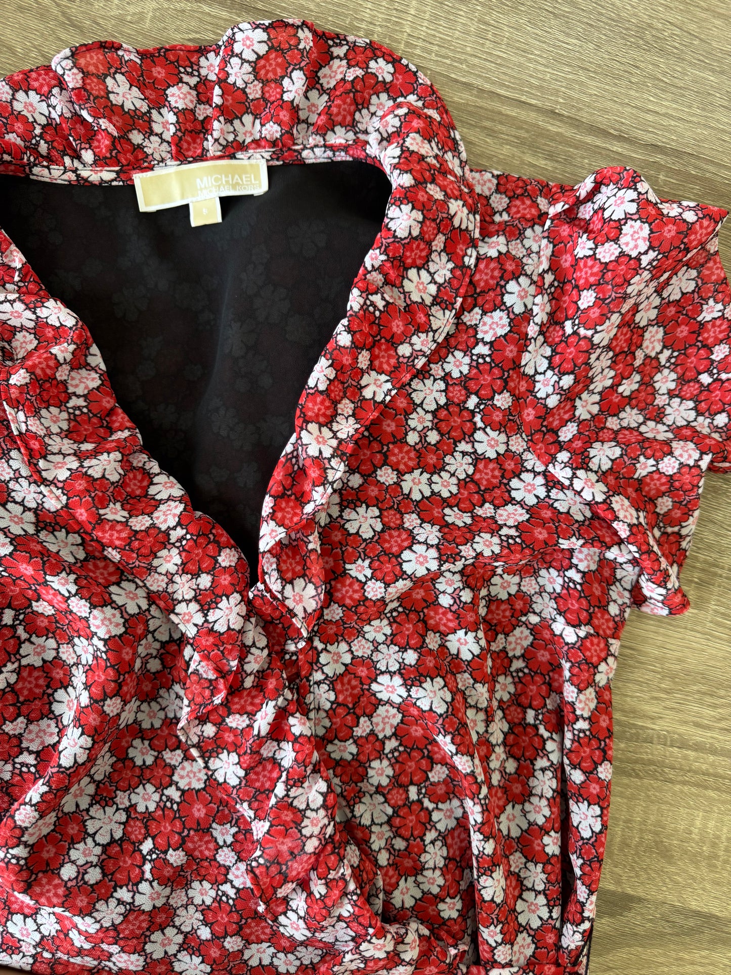 Rochie Michael Kors cu print floral, talie marcat, închidere parte peste parte ( mărimea S- S/M)