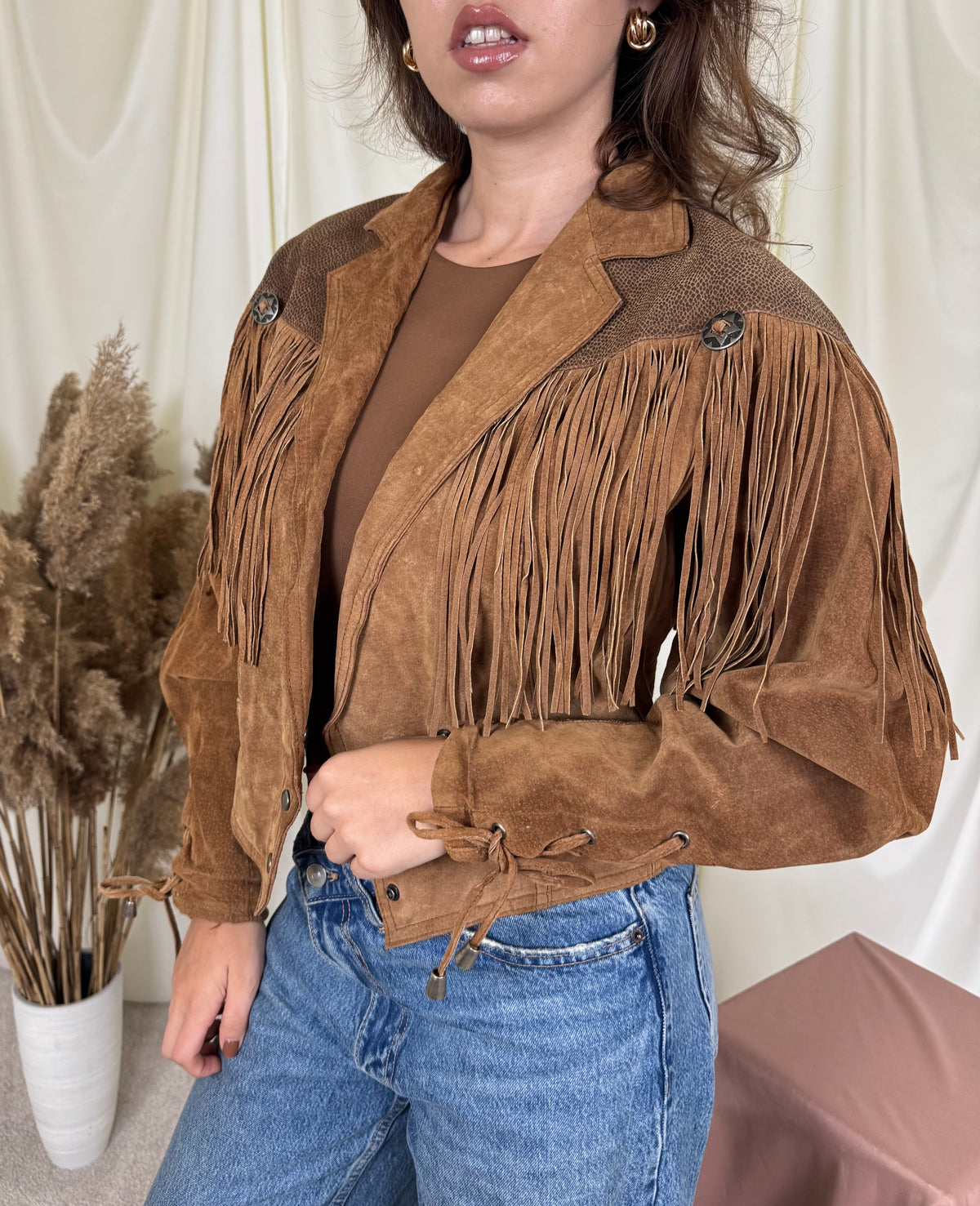 Jacheta vintage din 100% piele naturală cu franjuri ( mărimea S)