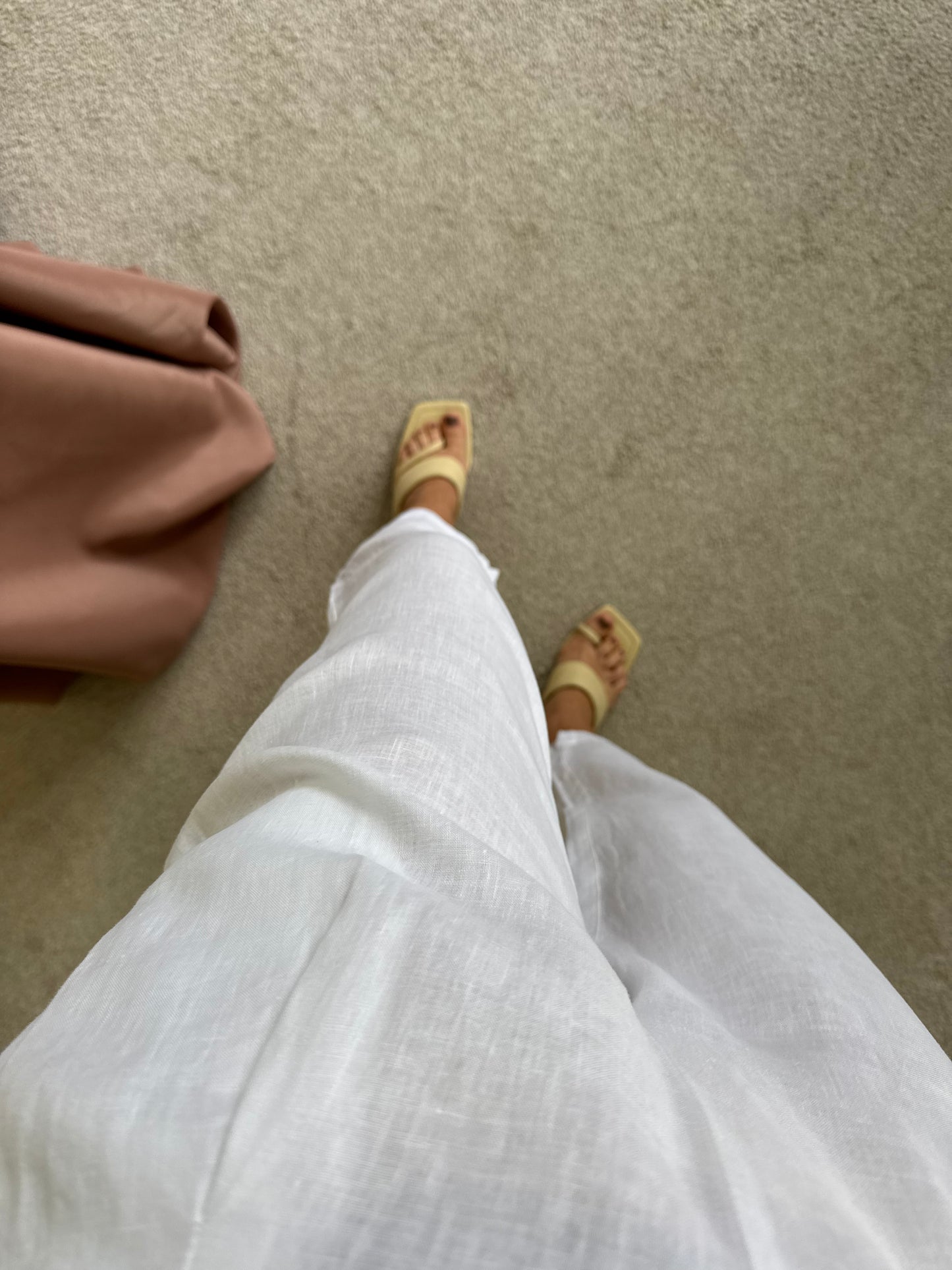 Pantalon alb din 100% in cu talie înaltă elastică (mărimea S/M)