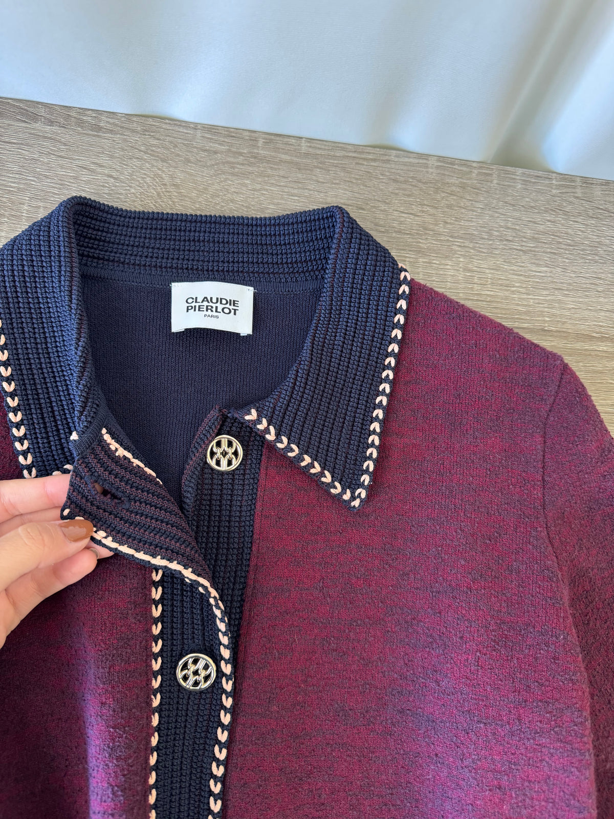 Jerse CLAUDIE PIERLOT cu nasturi tip bijuterie ( mărimea S/M)