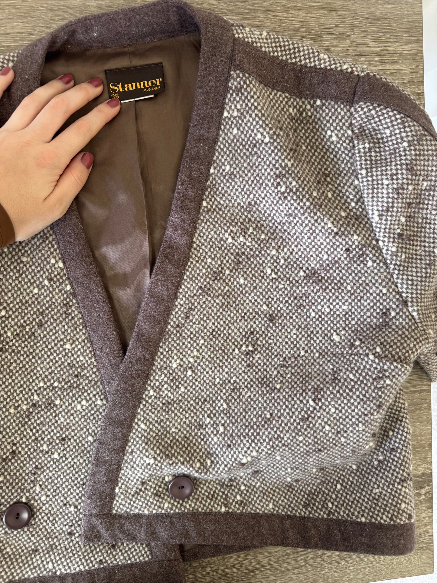 Jacheta vintage superbă din 80% lână și angora( M)