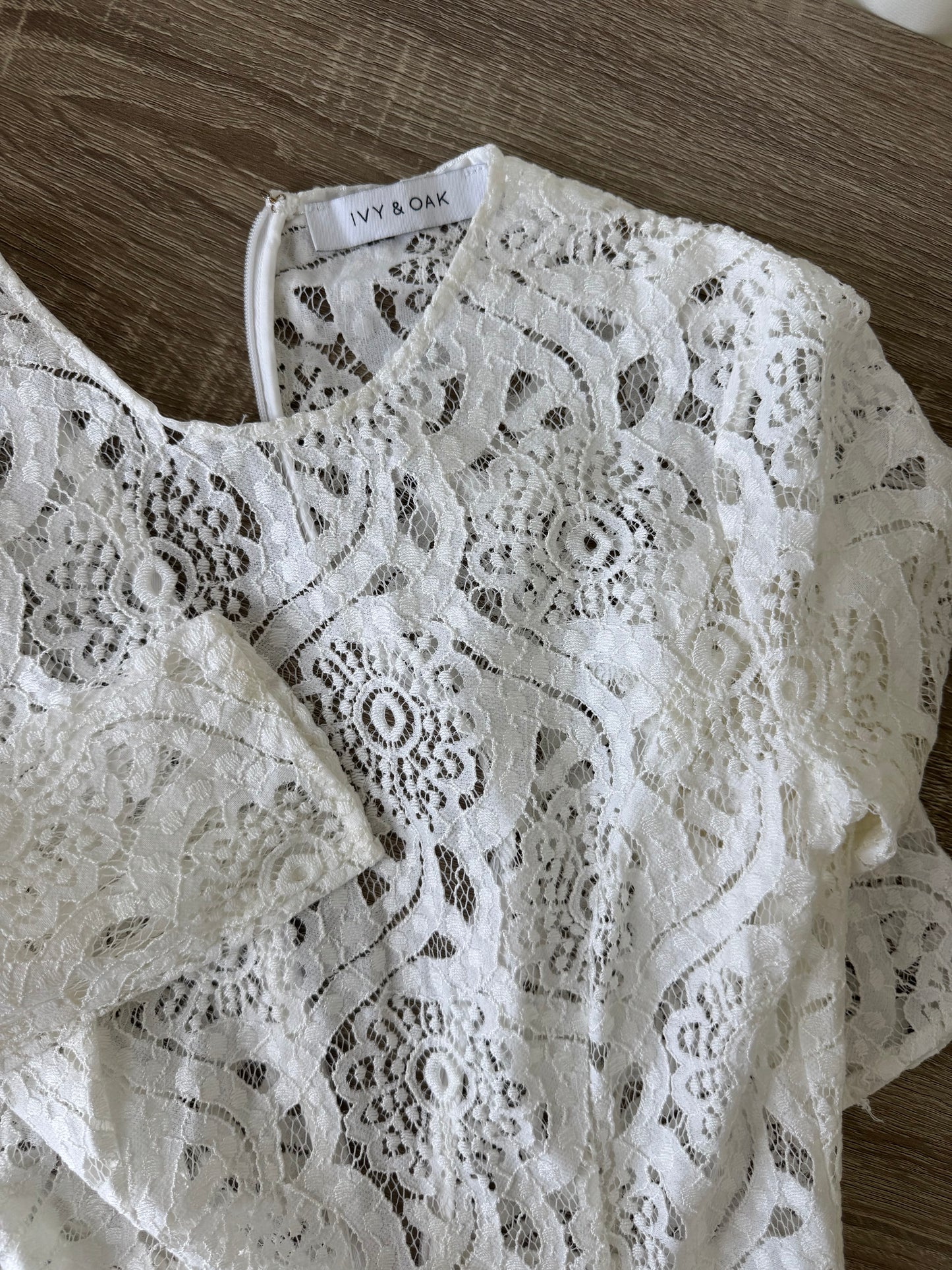 Rochie bridal IVY&OAK din dantelă + rochie furou( mărimea S)