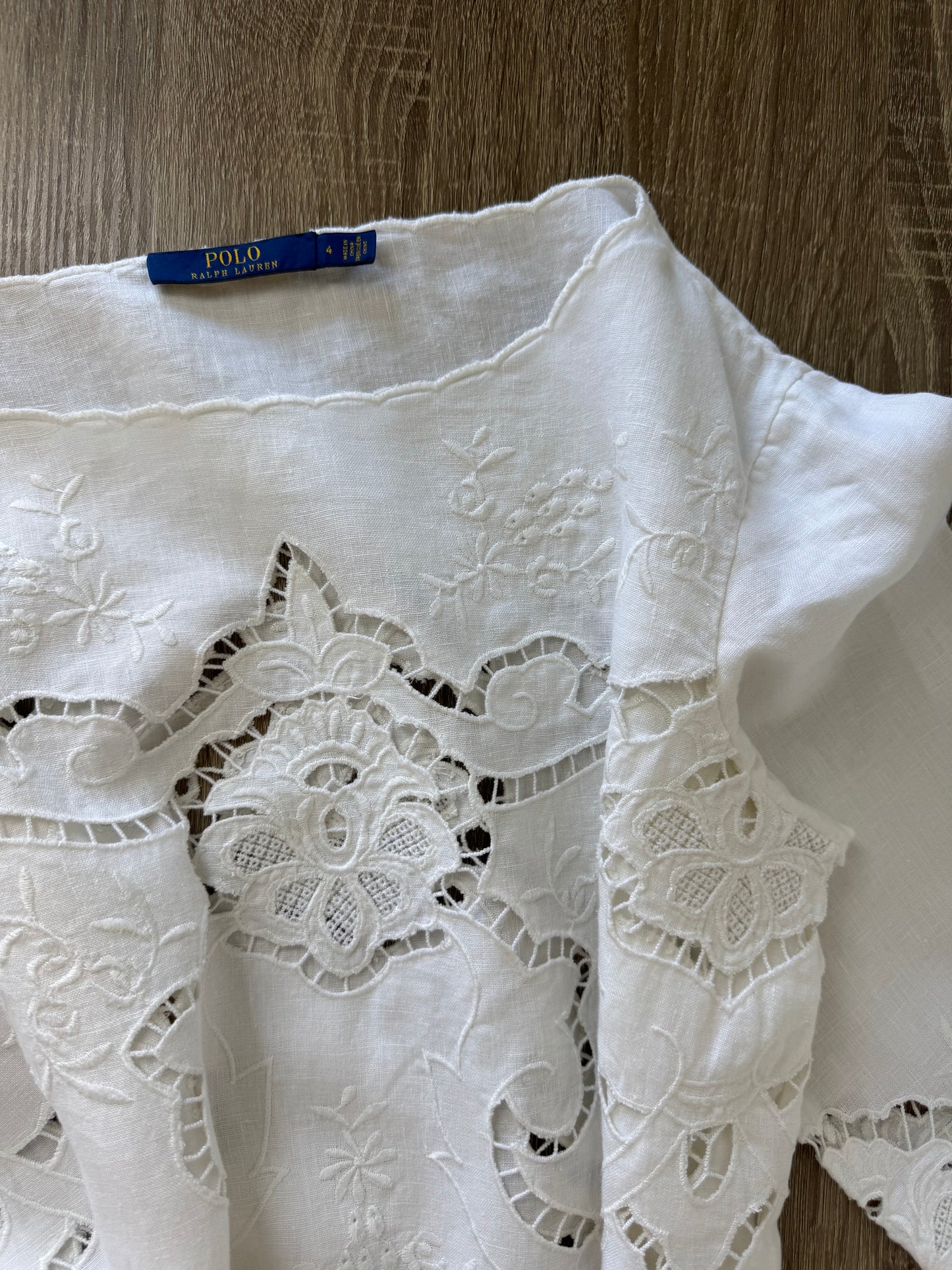 Rochie polo RALPH LAUREN din 100% in cu broderie superbă ( mărimea S/M)