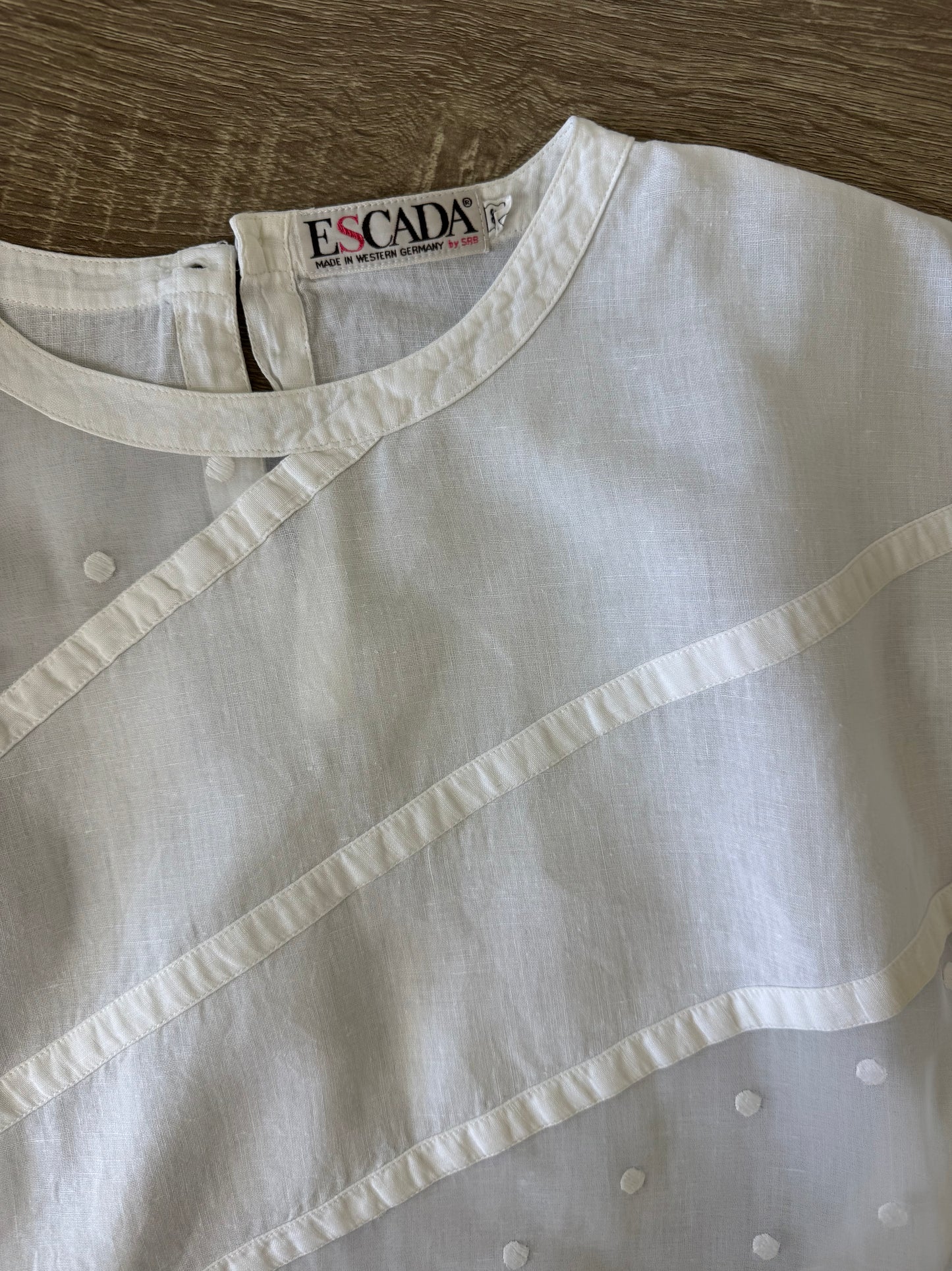 Cămașă vintage de vară ESCADA din 100% in ( mărimea S) fit lejer