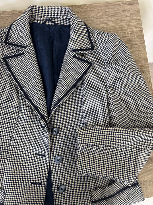 Sacou vinege din stofă cu print 100% lână, talie marcata
(Mărimea S)