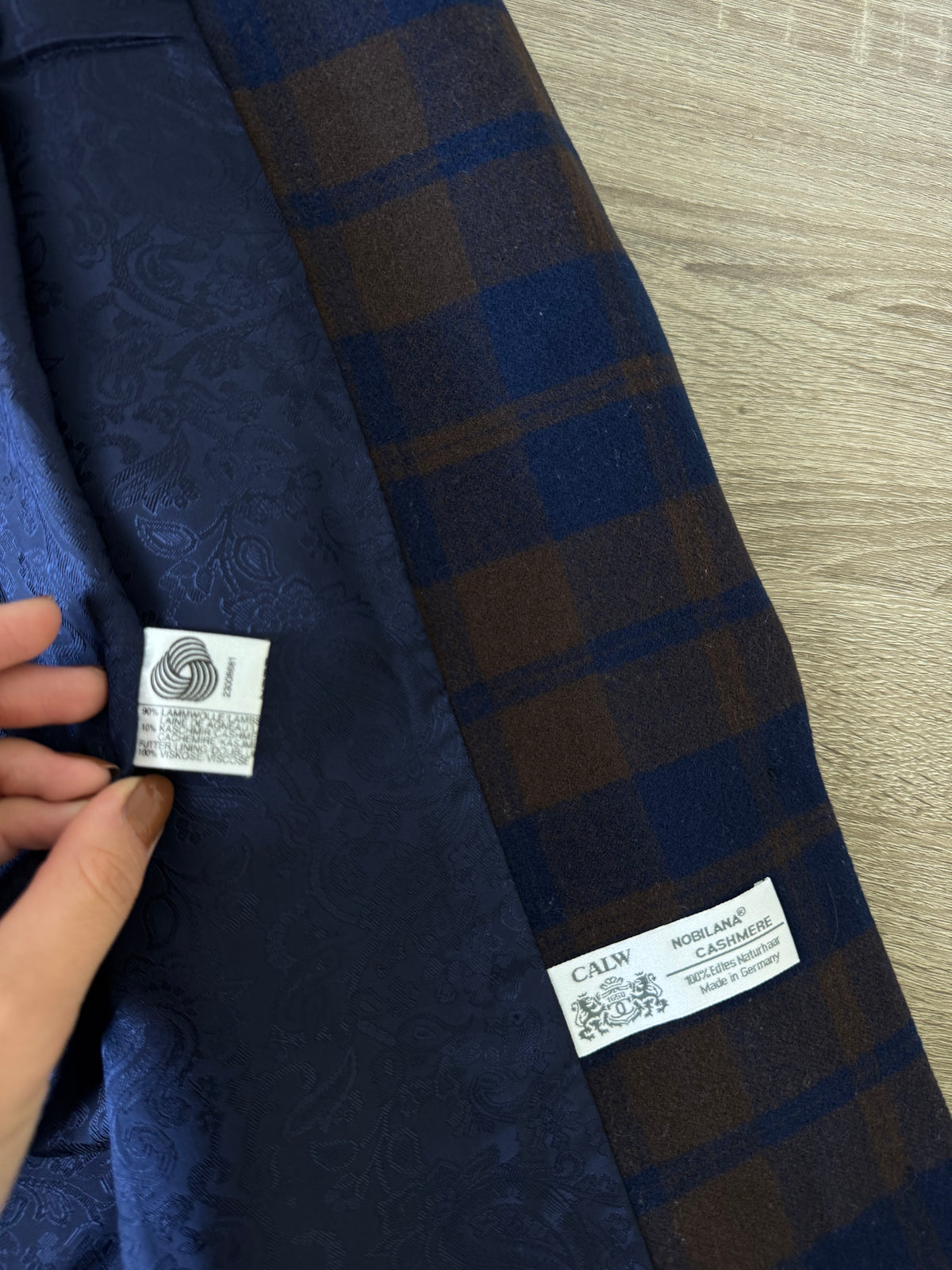 Sacou vintage spectaculos tip palton din stofă premium de lână și cașmir, nasturi bijuterie ( mărimea L/XL)