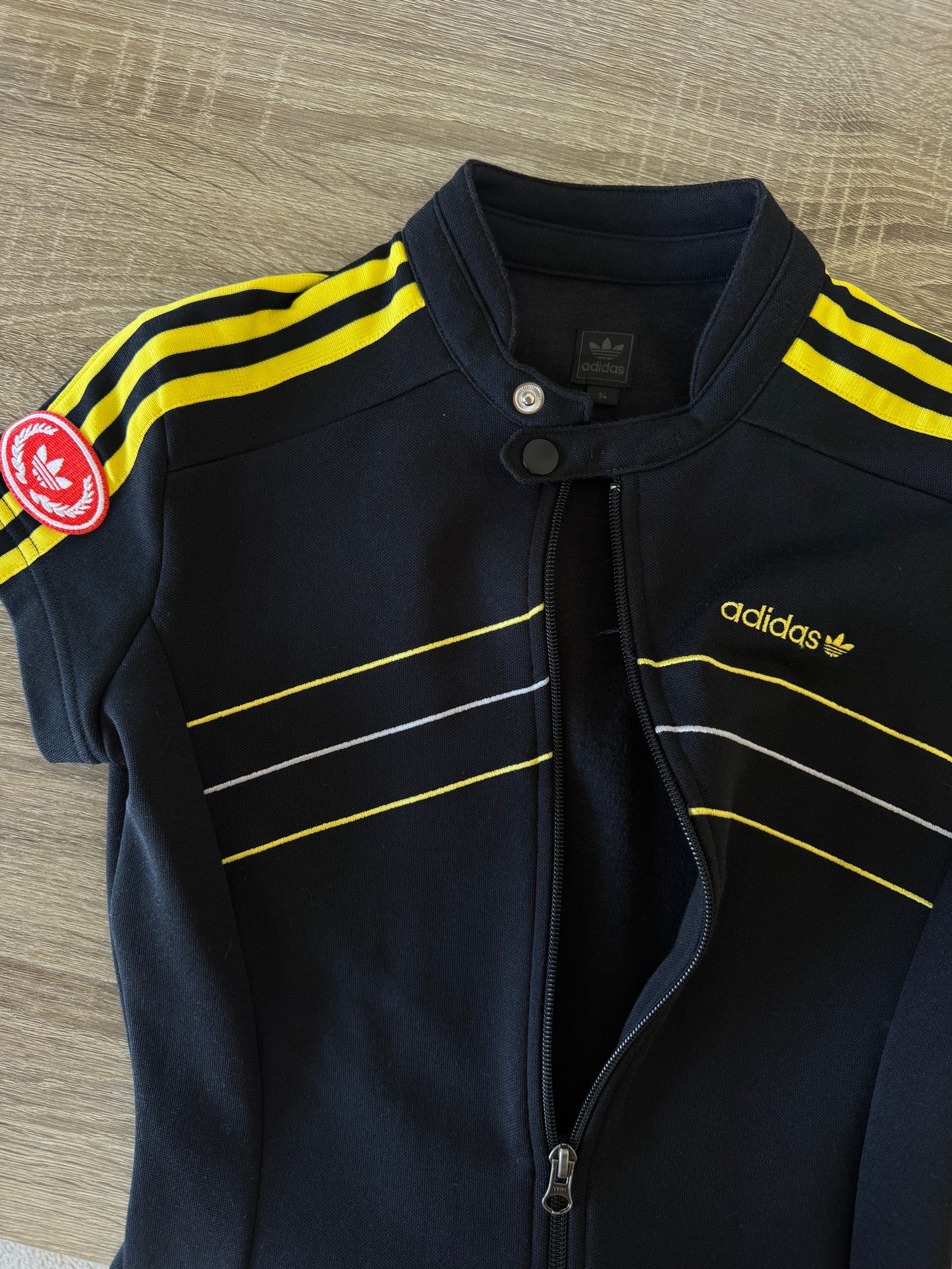 Rochie vintage de colecție ADIDAS cu talie cambrata ( mărimea XS/S)