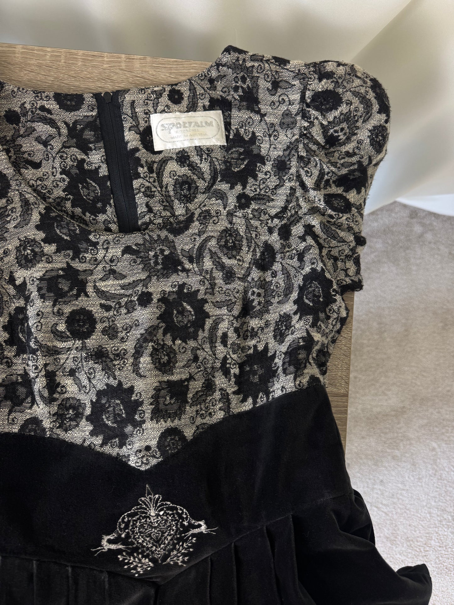 Rochie vintage sportalm mărimea
S