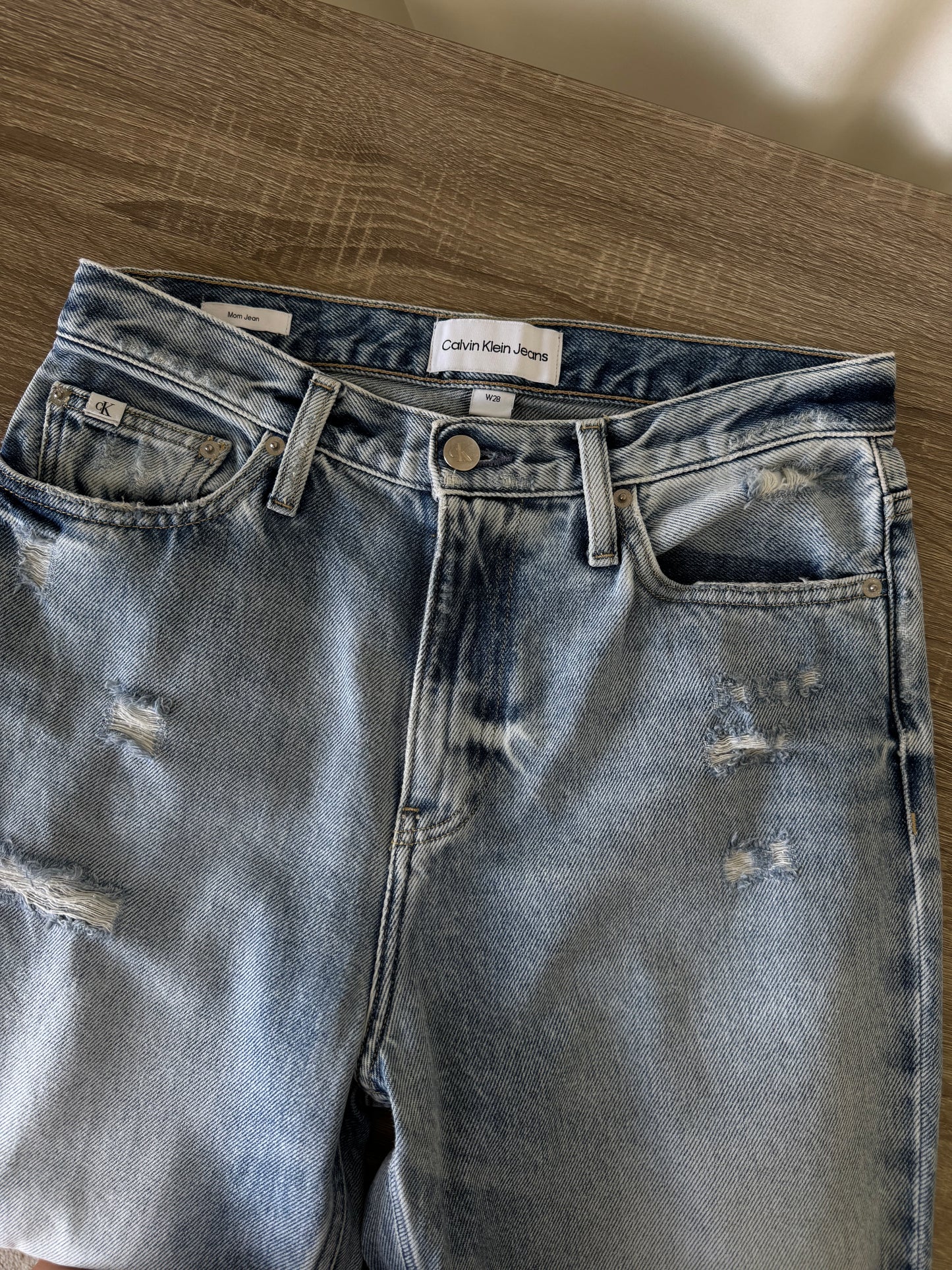 Blugi Calvin Klein din bumbac cu talie înaltă
(Mărimea M/38)