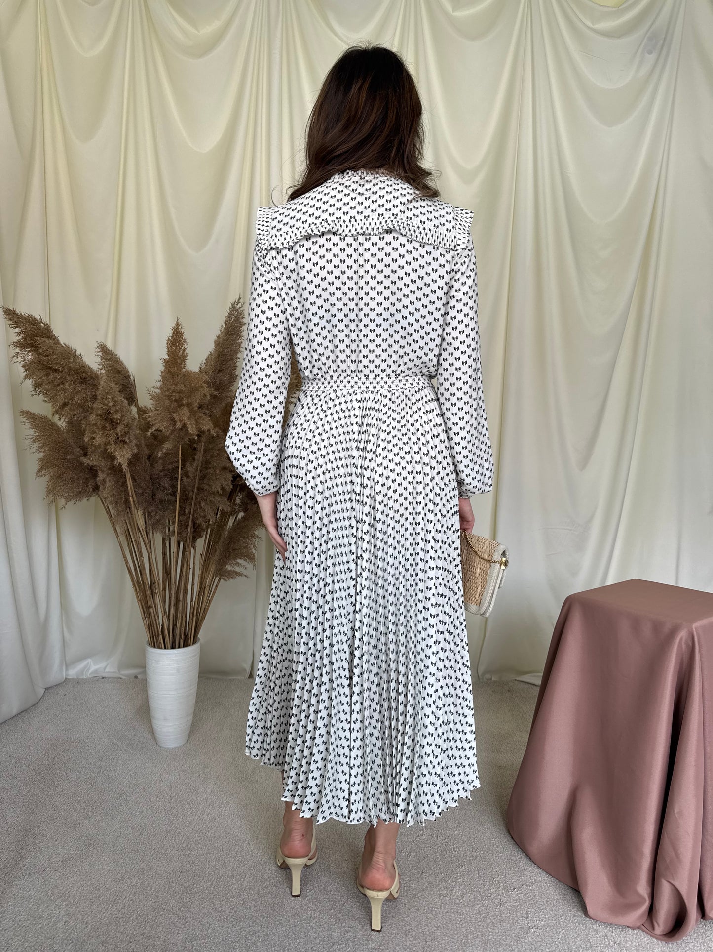 Rochie MAJE cu talie marcata elastică și print alb-negru
(Mărimea S)