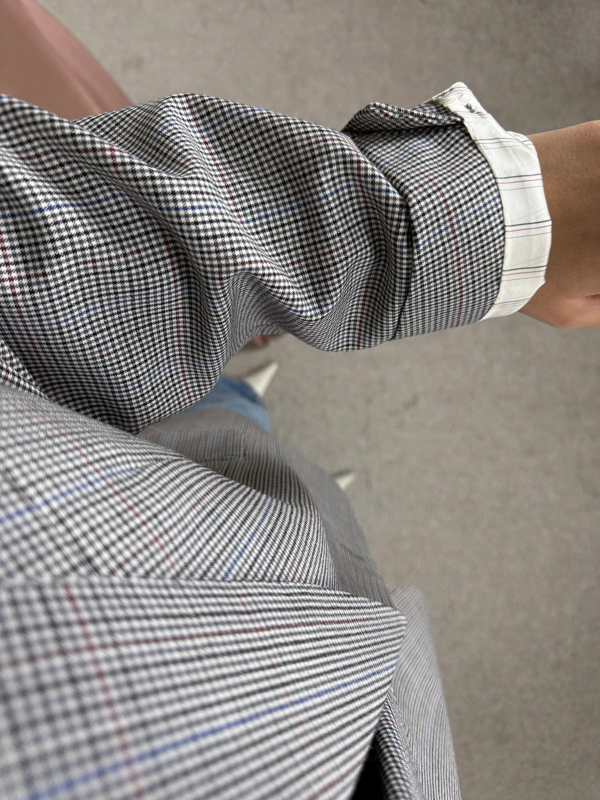 Sacou luxury BURBERRY din stofă 100% lână premium cu print în carouri, croi bărbătesc ( mărimea L )
