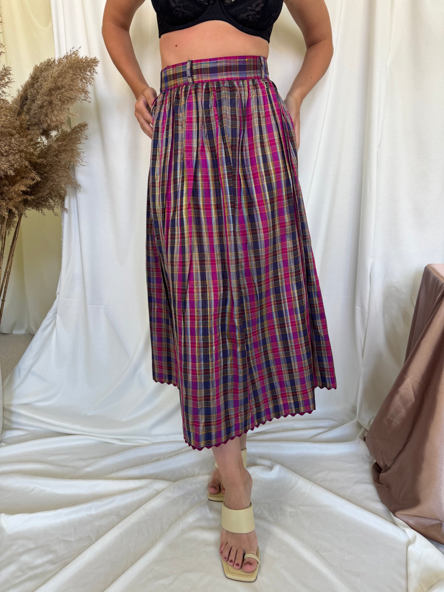 Fusta vintage din matase naturala ( S-M )
