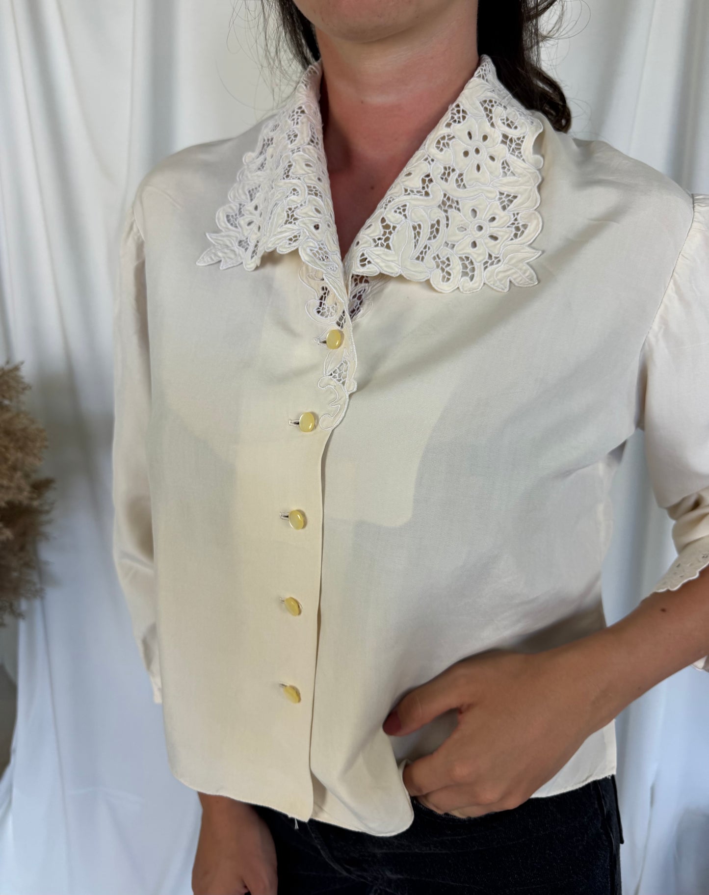 Camasa vintage cu broderie ( M)