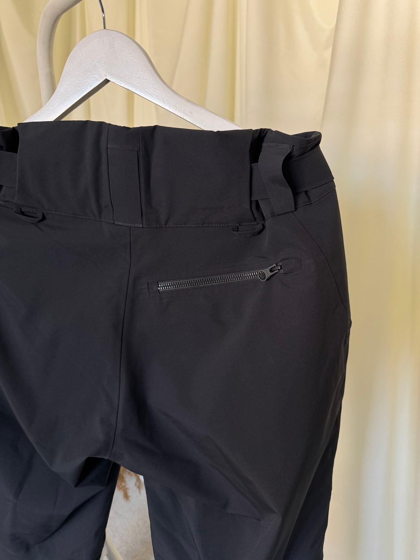 Pantalon premium PEAK PERFORMANCE ( M)