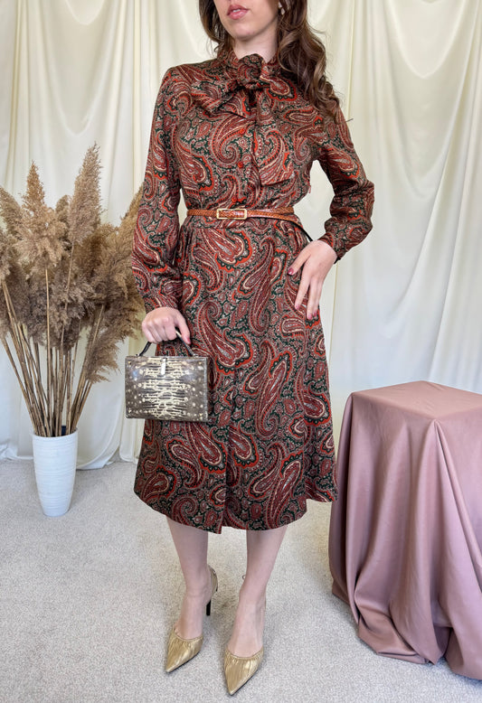 Rochie vintage cu print și curea din piele de piton 
(Mărimea M)