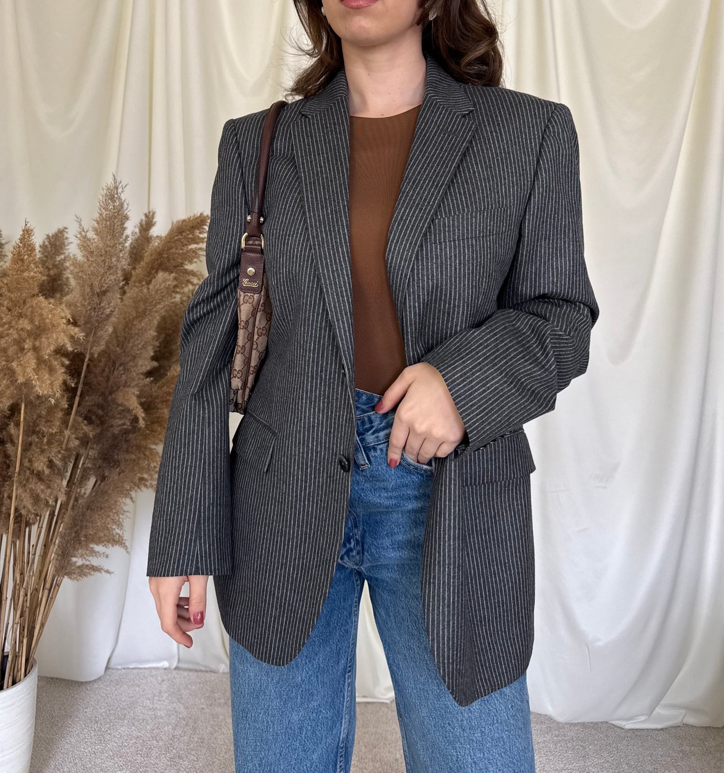 Sacou made in Italy din Lana super 120’s
Mărimea M/L- fit oversized