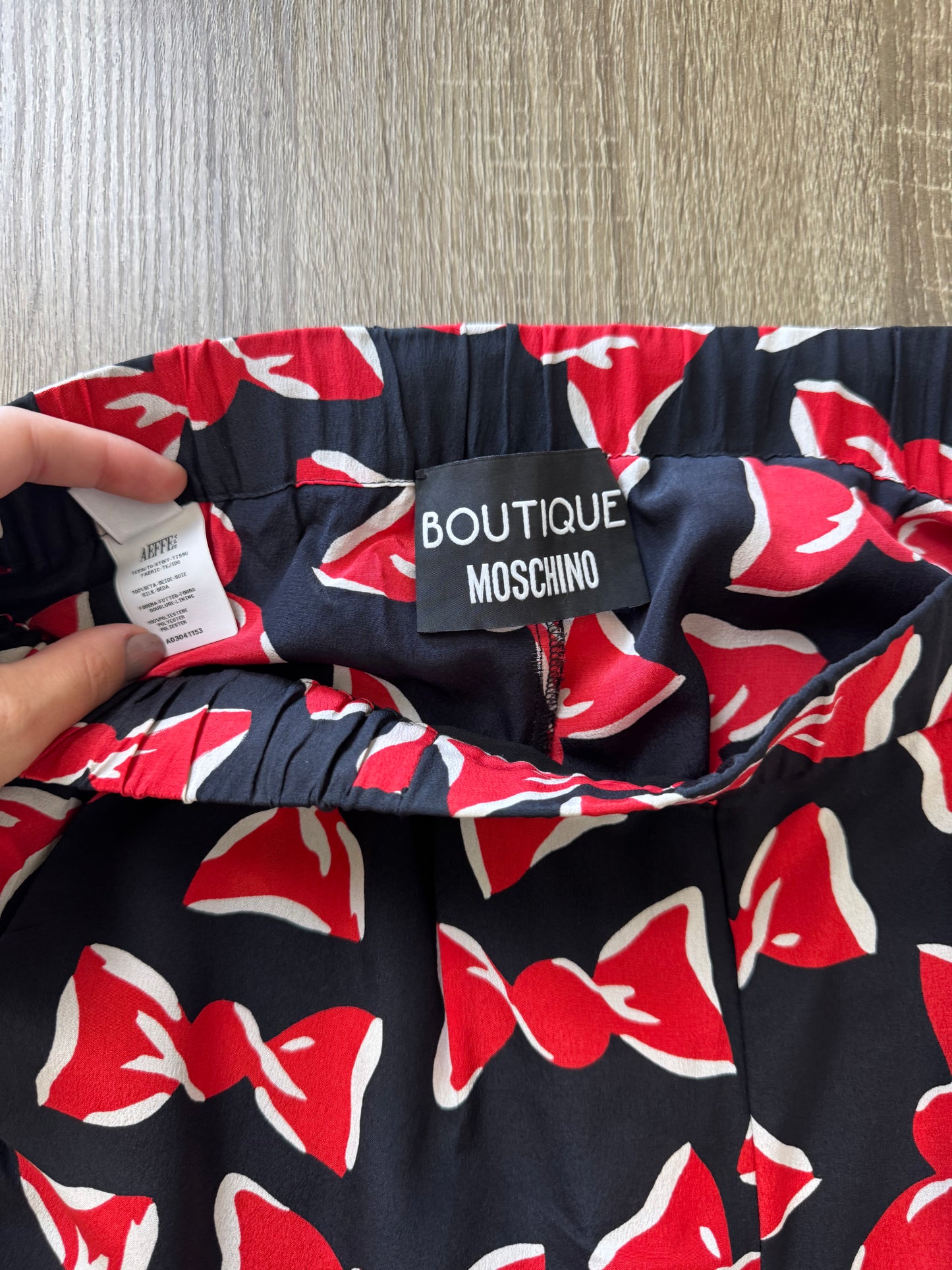 Pantaloni MOSCHINO BOUTIQUE din 100% mătase naturală cu print ( mărimea M)