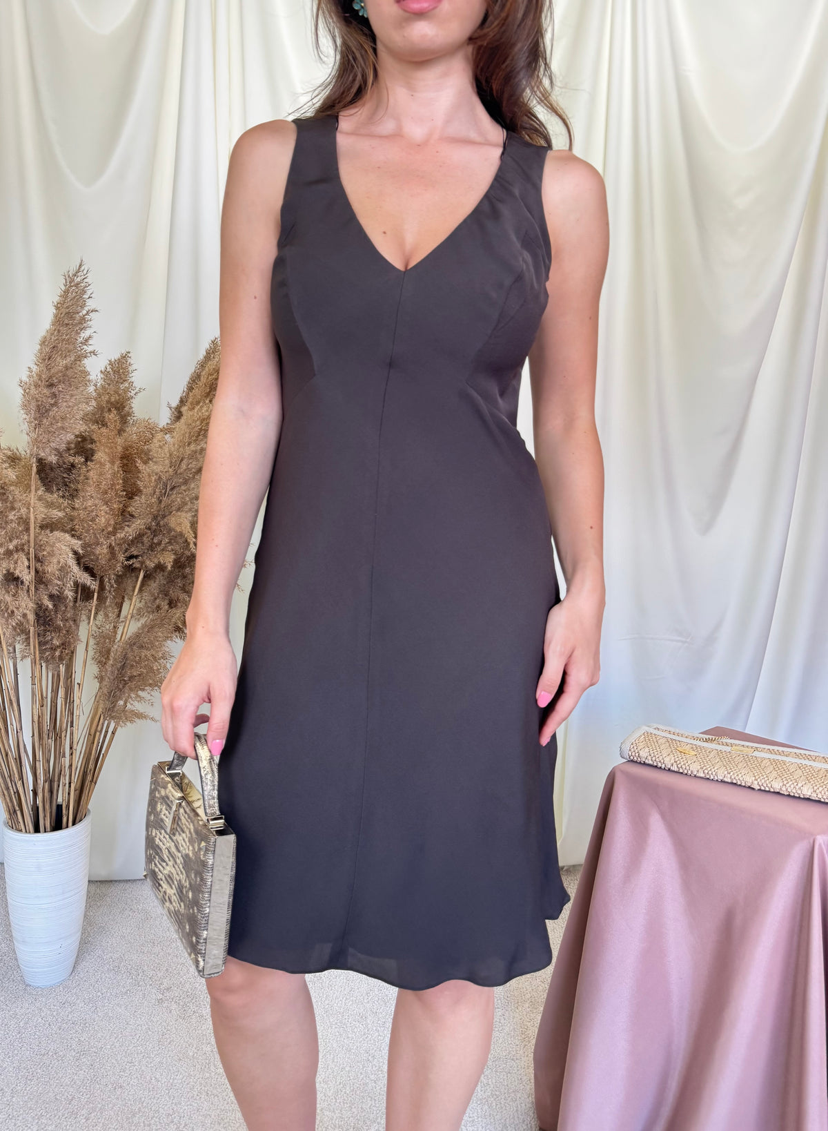 Rochie elegantă HUGO BOSS din 100% mătase naturală finuță, talie marcata ( mărimea XS)