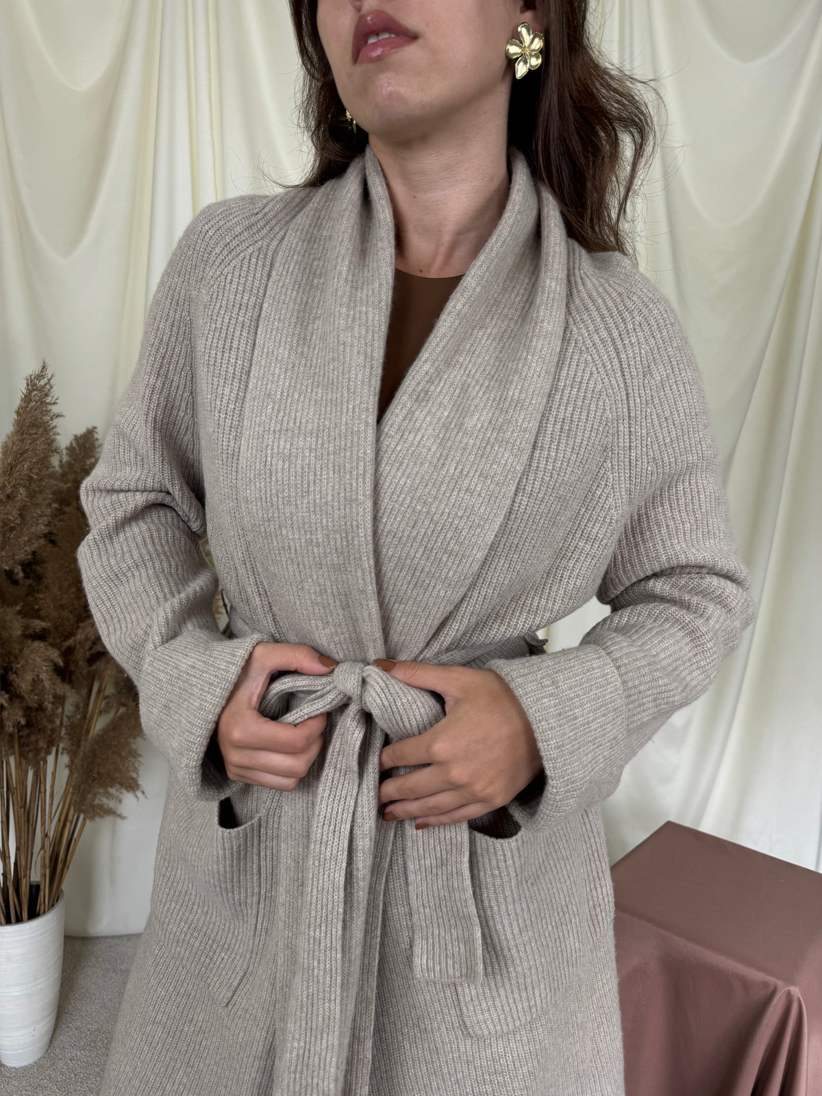 Cardigan premium Wknd MAX MARA din 100% lână moale și călduroasă ( mărimea M/L)