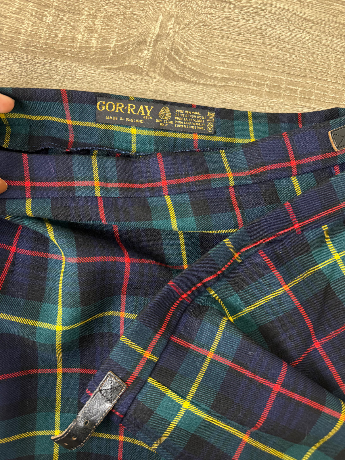 Fustă vintage din 100% lână premium cu print tartan, talie ajustabilă ( mărimea S-M )