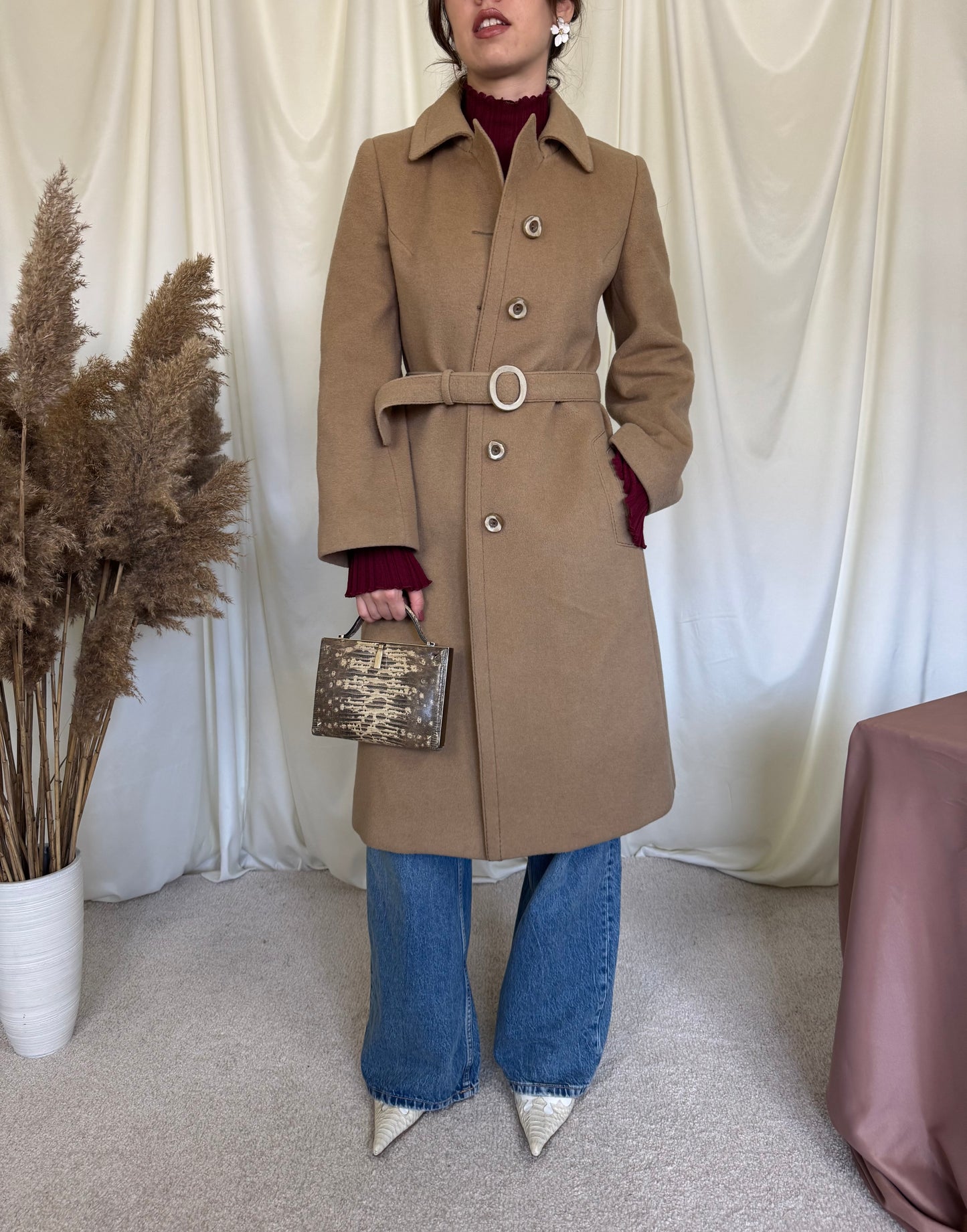 Palton vintage cambrat din lana și păr de camila( mărimea S)