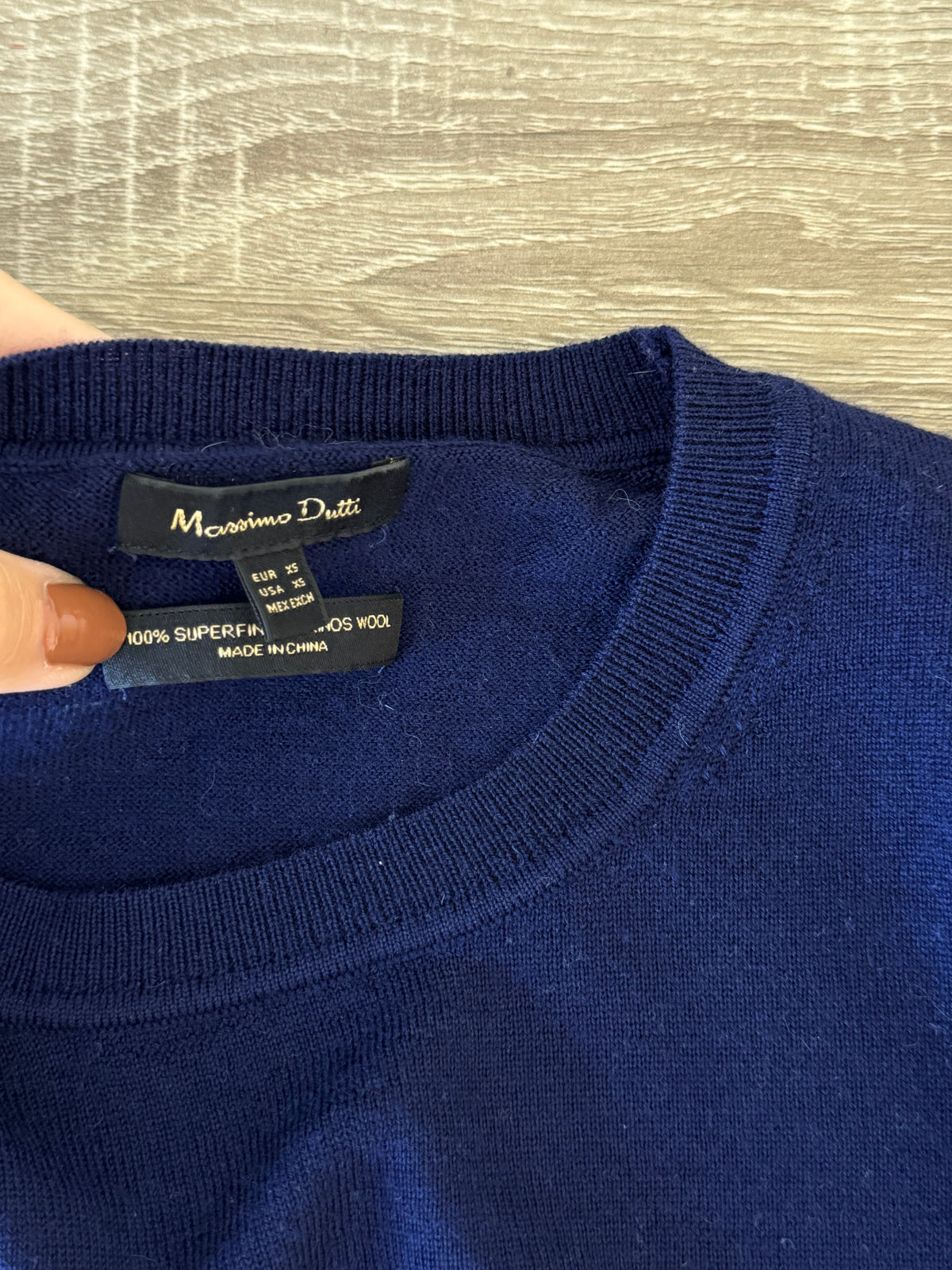 Bluza massimo din lână merino fină ( mărimea xs/s)