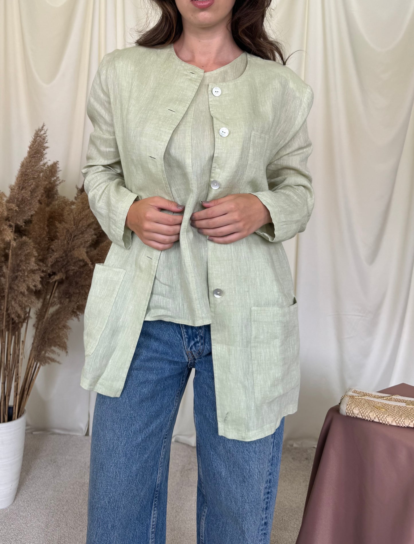 Set vintage din 100% in într-o nuanță superbă de verde mentă cu nasturi perla (mărimea M/L)
