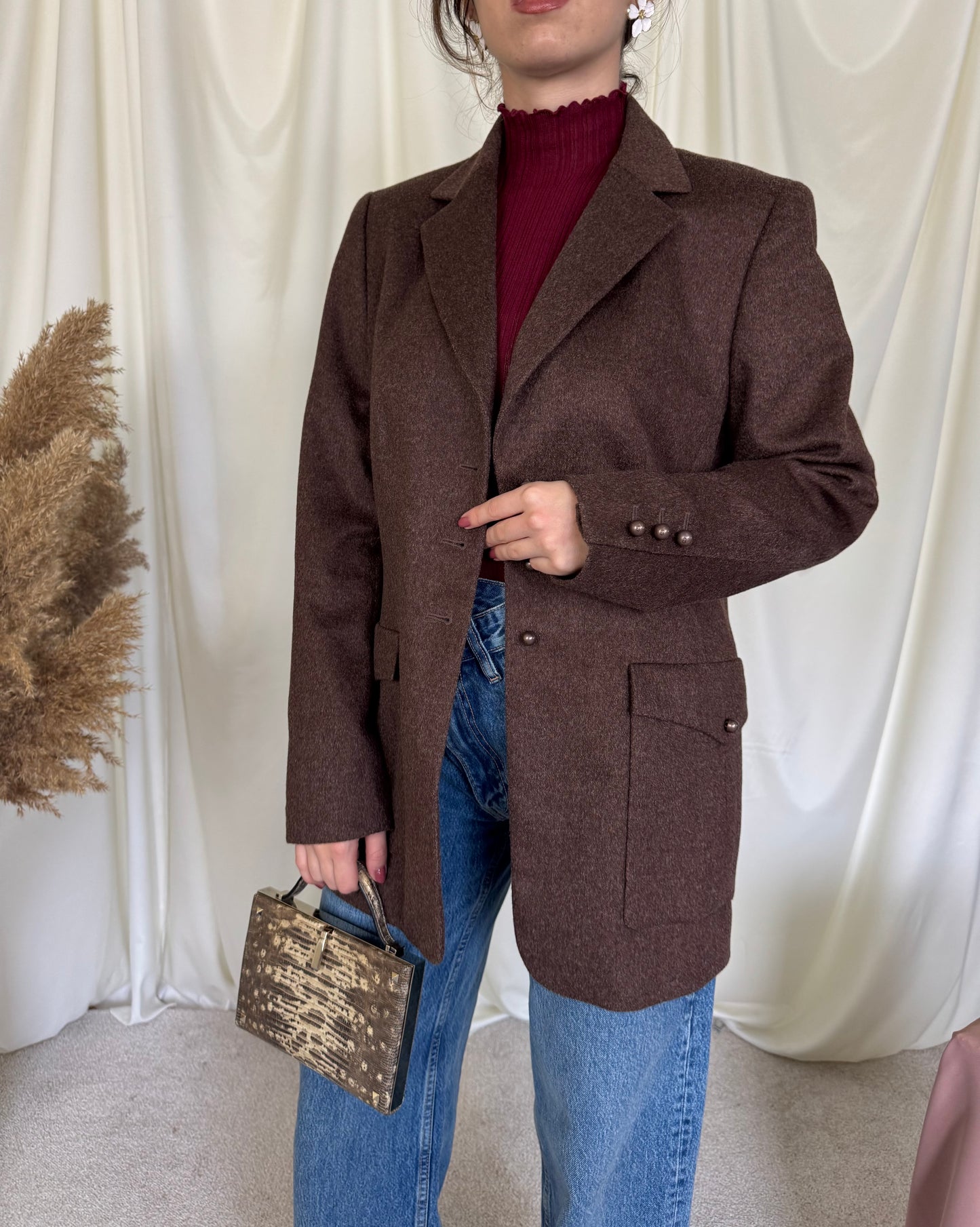 Piesă premium escada stofă piacenza( mărimea M-L)