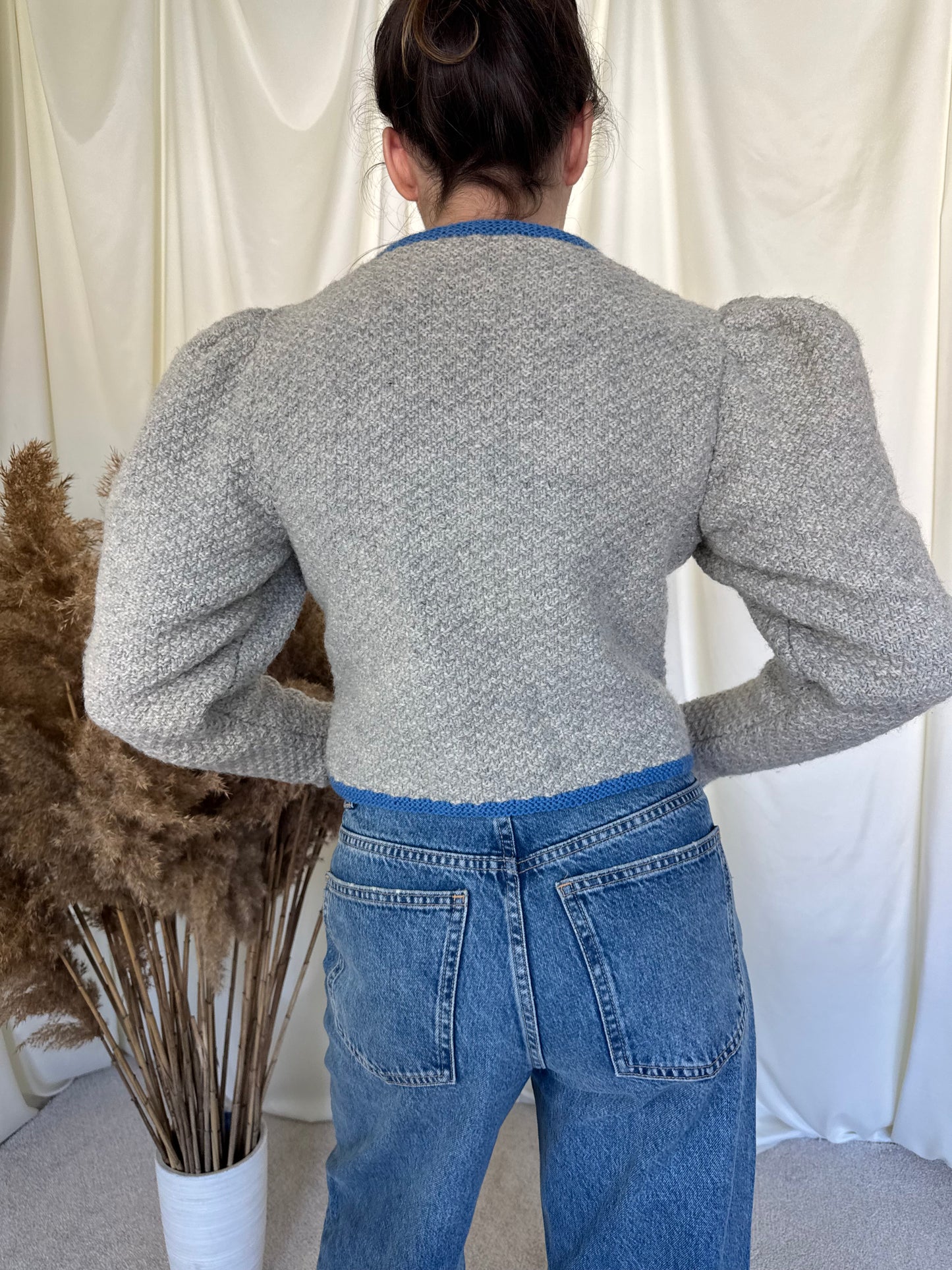 Jerseu vintage handmade din lână