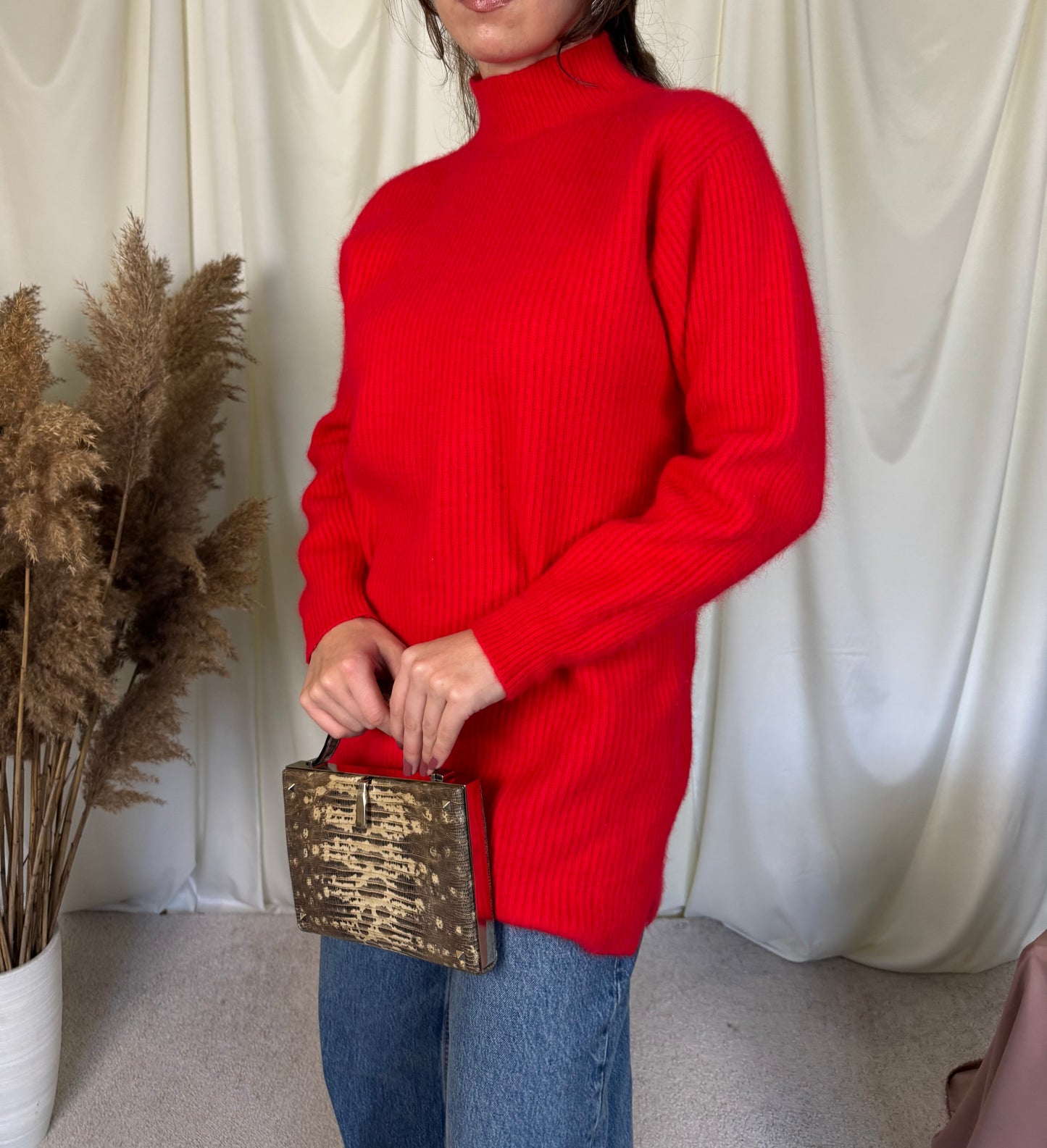 Pulover vintage superb din angora și lână ( mărimea S)