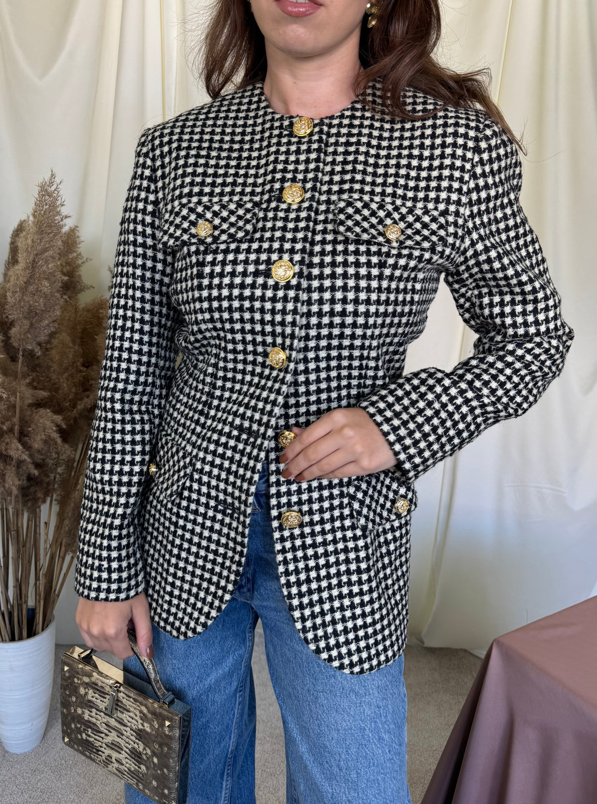 Sacou vintage italienesc din 100% lână cu print pepit și nasturi bijuterie ( mărimea S)