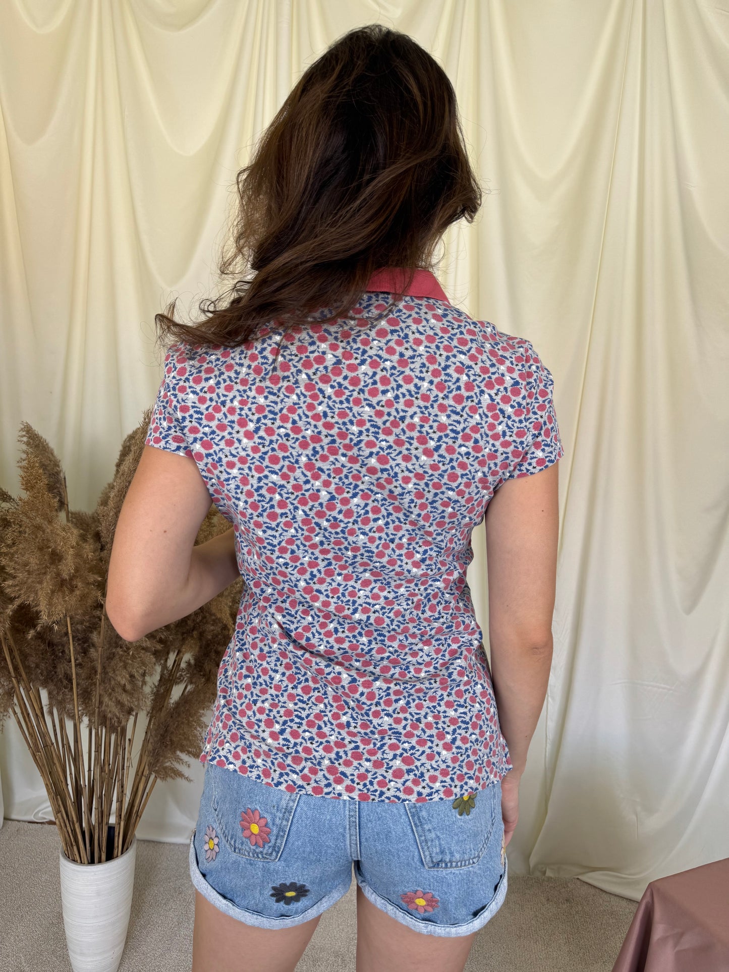 Tricou Tommy Hilfiger din bumbac cu print roz
(Mărimea xs/s)