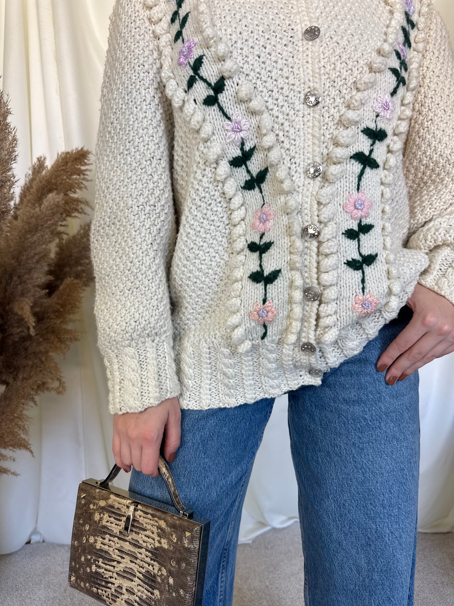 Cardigan vintage realizat manual ( L)