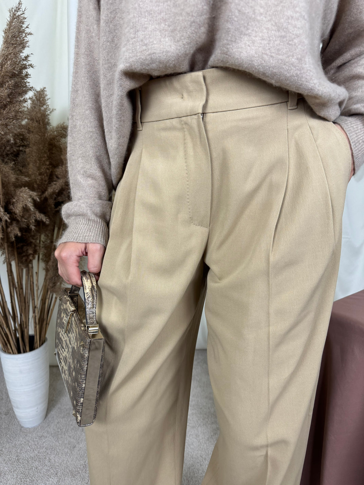 Pantalon nou luxury Max mara cu talie super înaltă din vascoza și bumbac ( mărimea S-S/M)