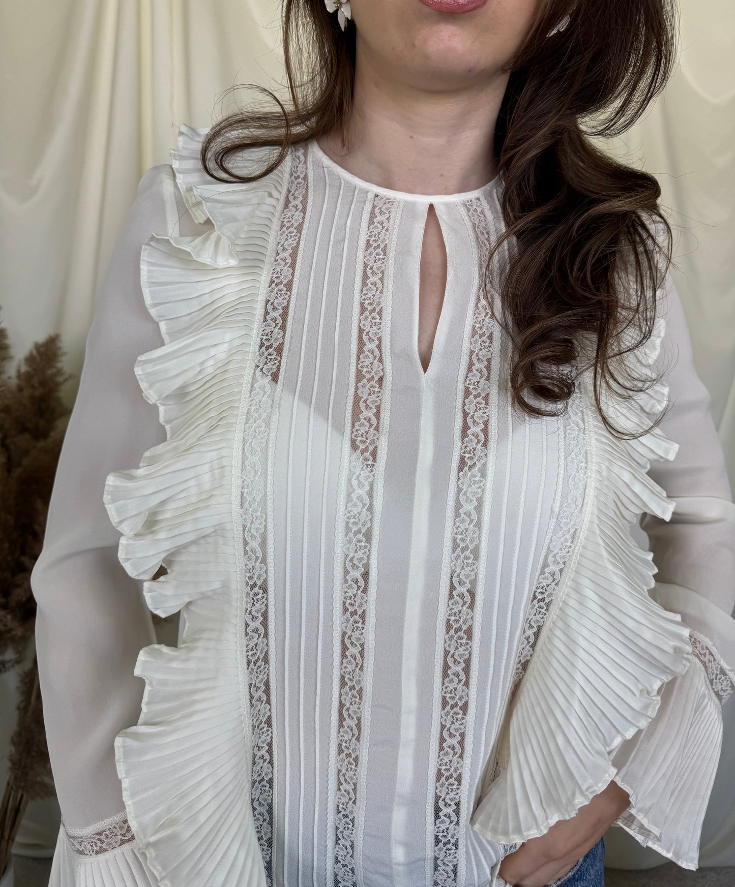 Back! Cămașă din mătase și vâscoza TWINSET cu broderii superbe 
(Mărimea S)