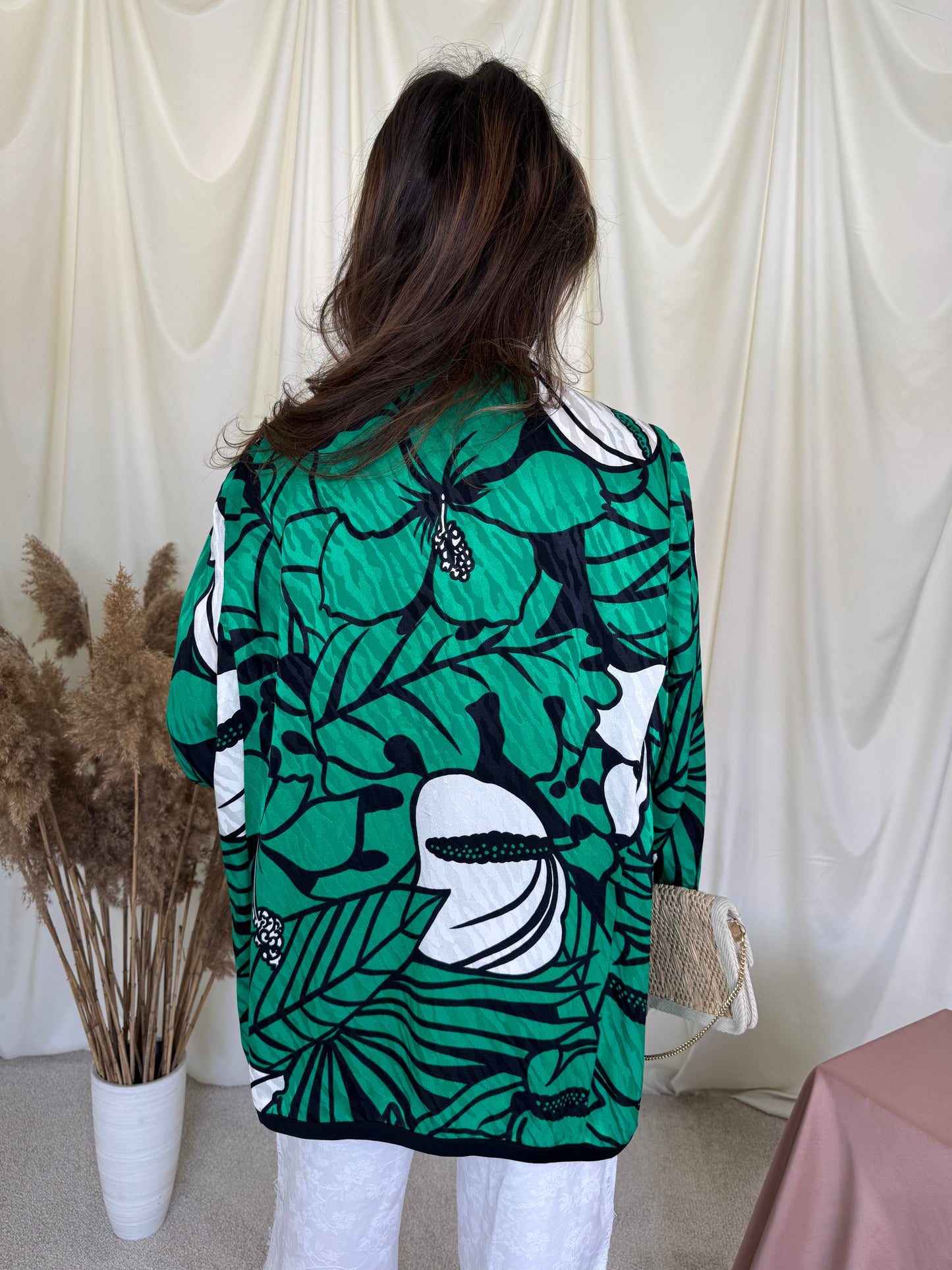 Cămașă - sacou vintage Liola din mătase și acetat ( mărimea L-XL)