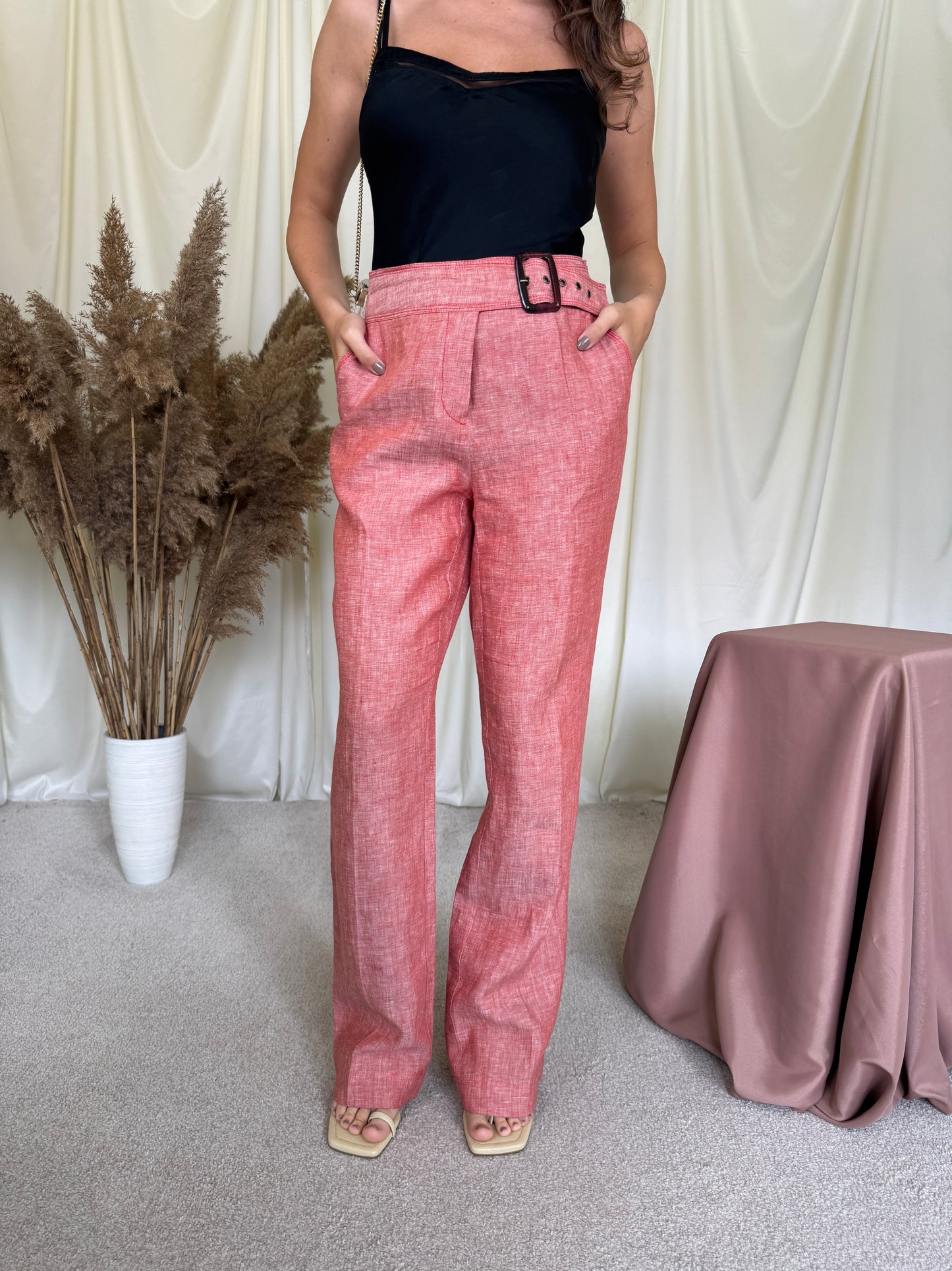 Pantalon de vară din 100% in cu centura pentru ajustare
(Mărimea L) -84 cm talie