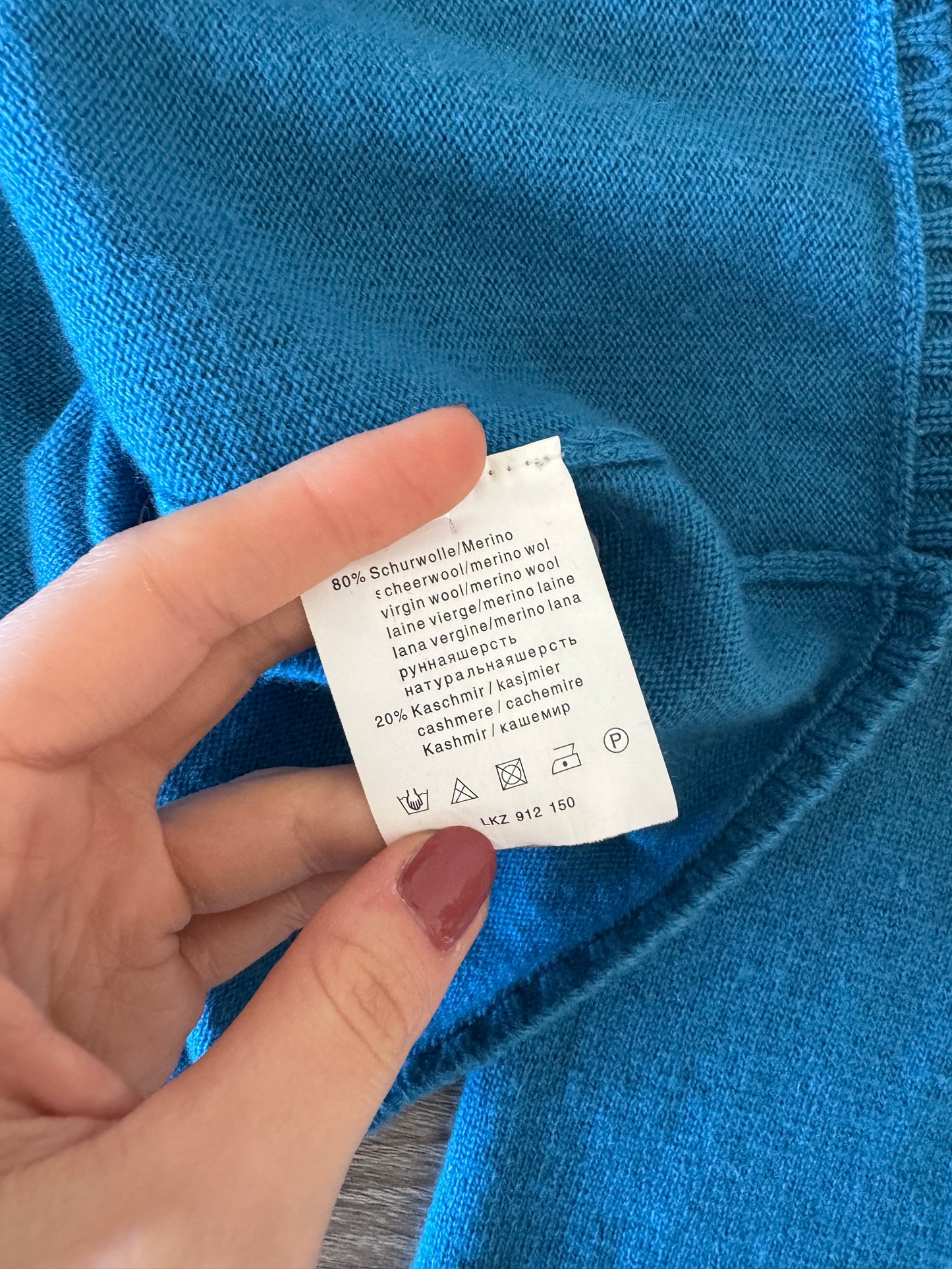 Jerse superb din lana virgină și cașmir ( M)