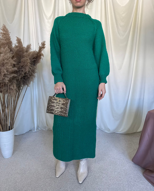 Rochie maxi realizată manual