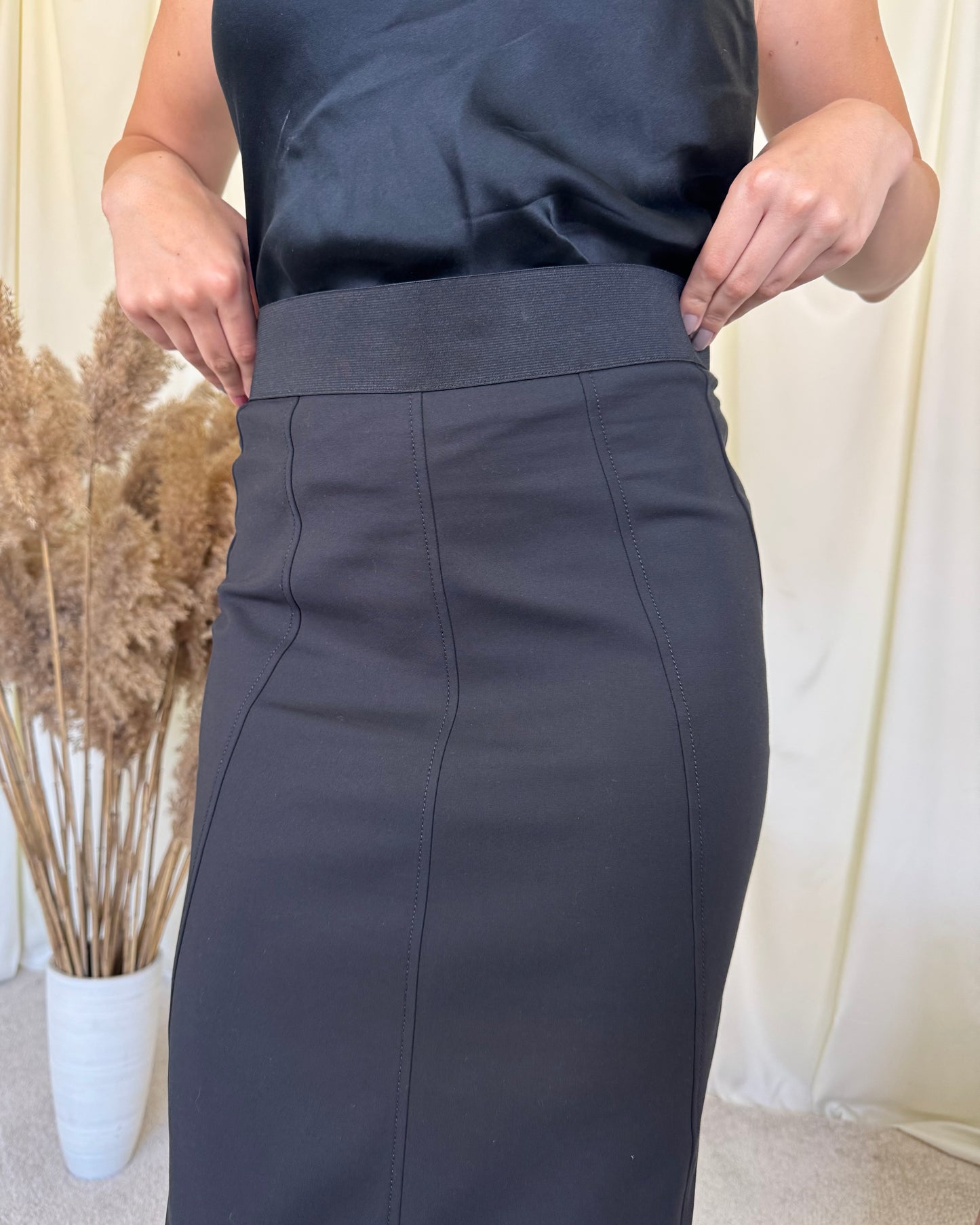 Fusta premium MAX MARA- SPORTMAX cu talie înaltă 
(Mărimea S/M)