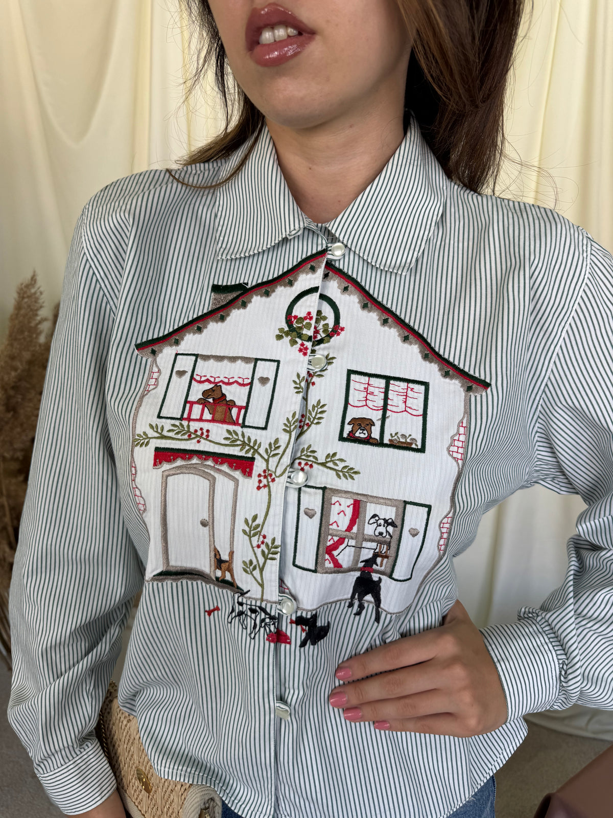Cămașă vintage Made in Italy cu broderie superbă și dungi din 100% bumbac ( mărimea M)