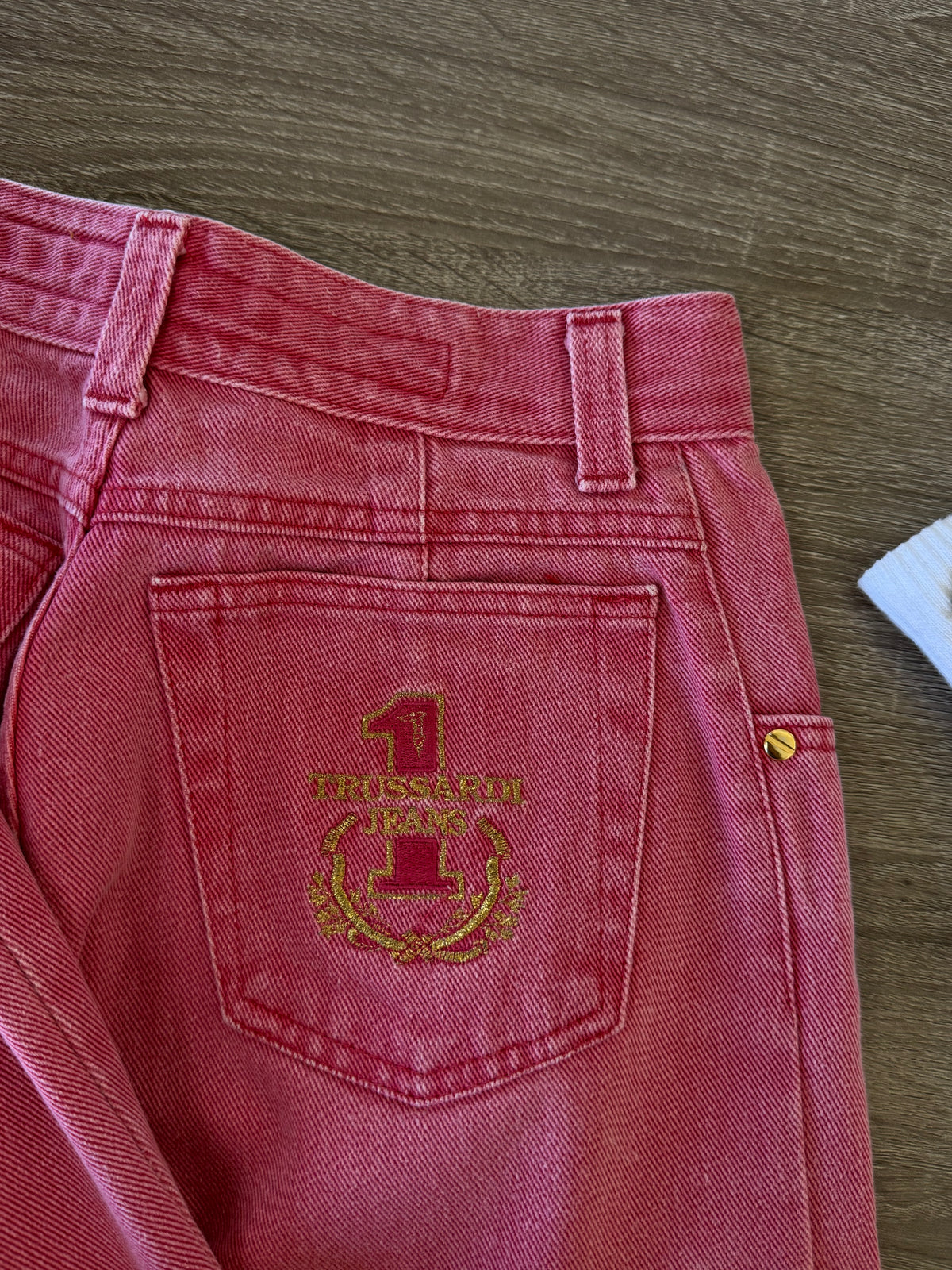 Blug vintage premium TRUSSARDI din 100% bumbac cu talie super înaltă și inscripție brodată ( mărimea xs/s)