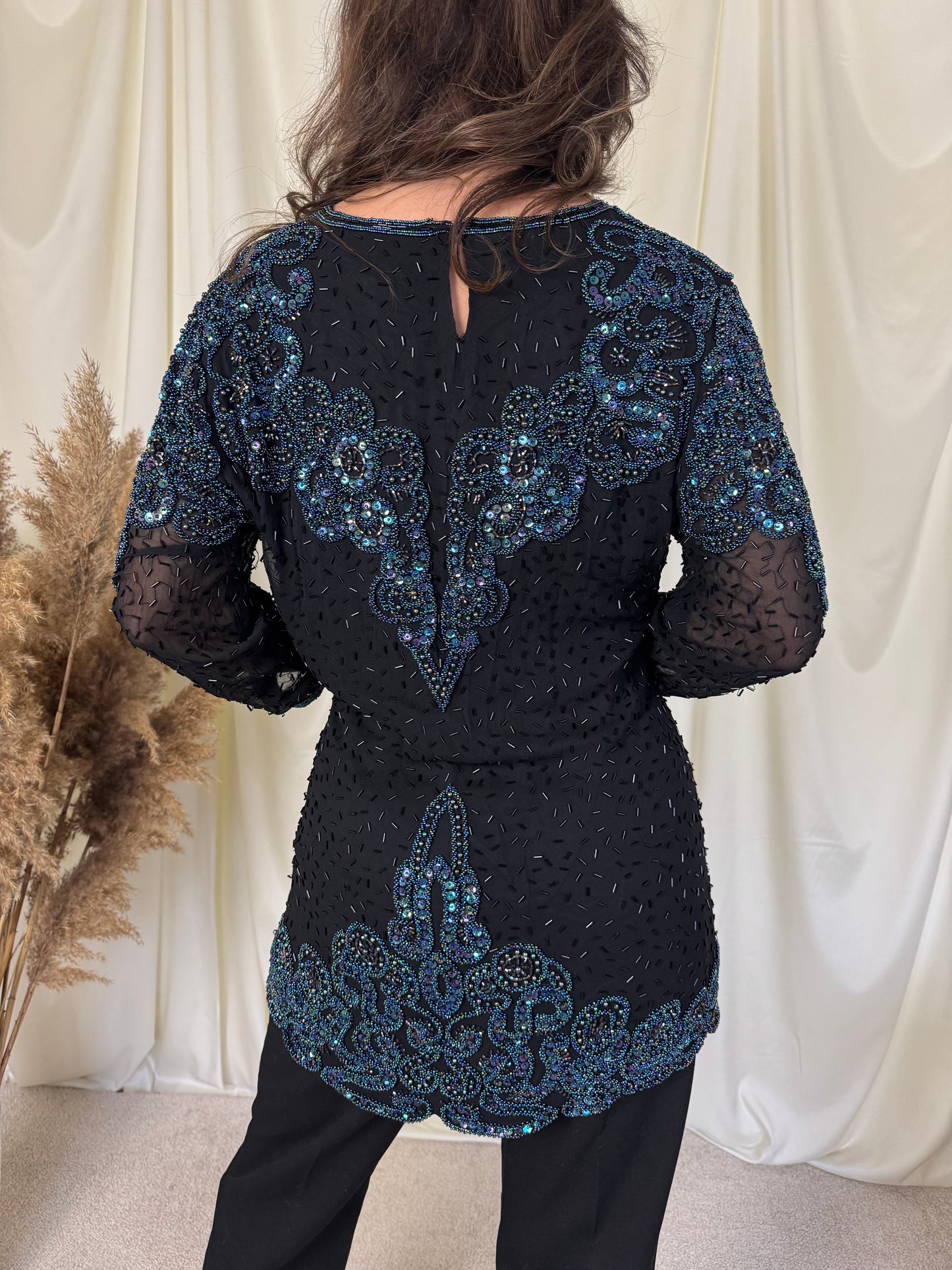 Piesa vintage bijuterie din mătase naturala M/L