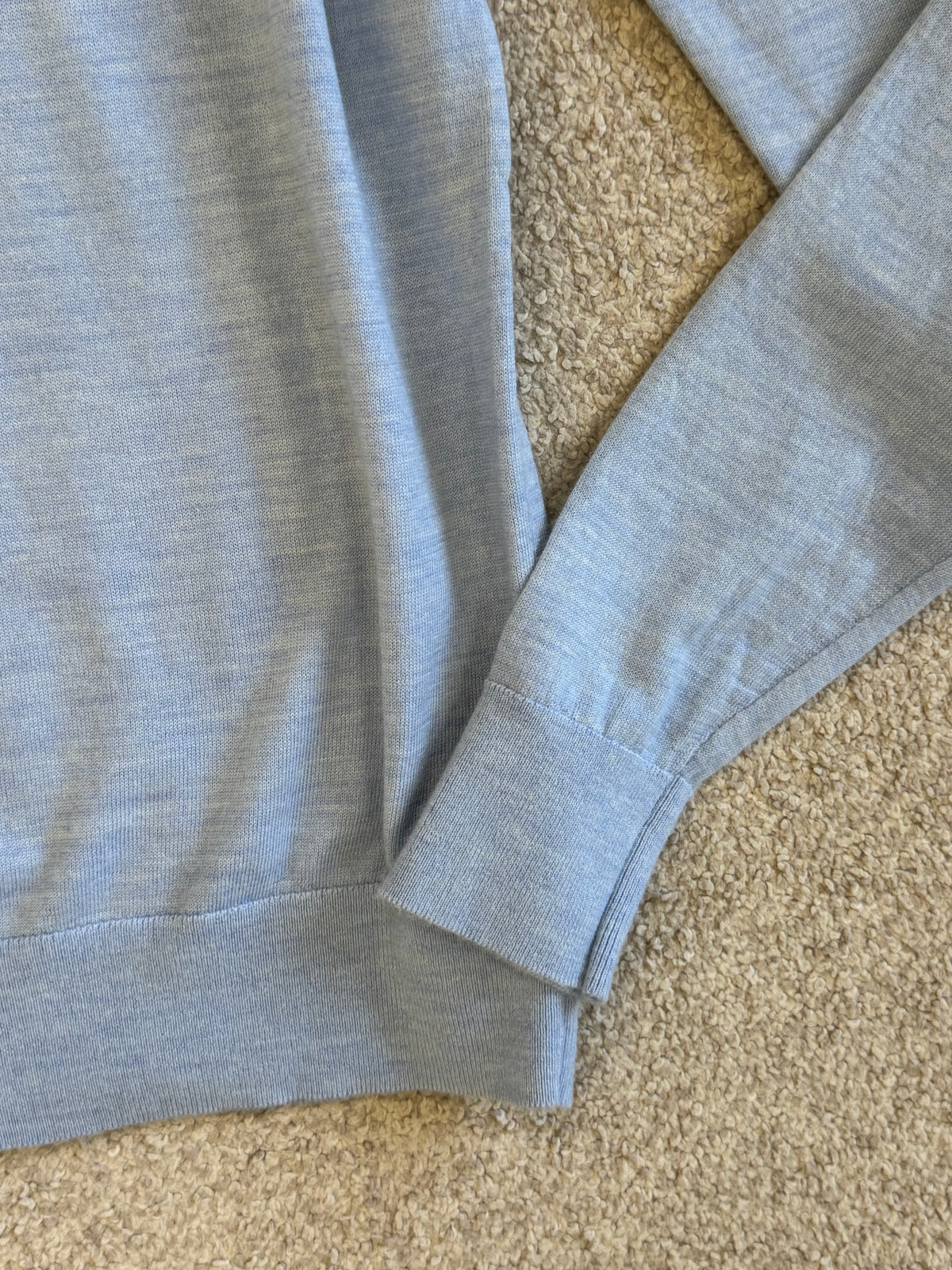 Pulover Tommy baby blue din 100% lana fina ( mărimea M)