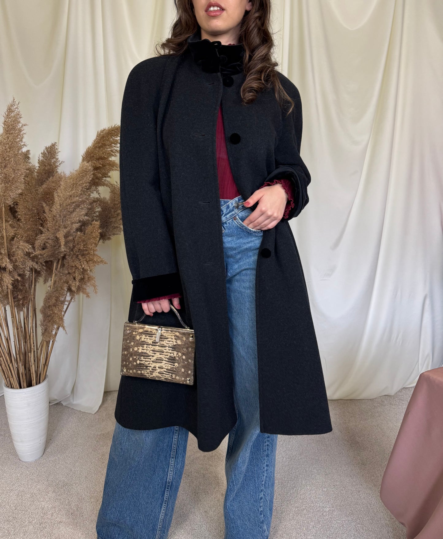 Palton vintage din stofă moale 80% lână (mărimea L)