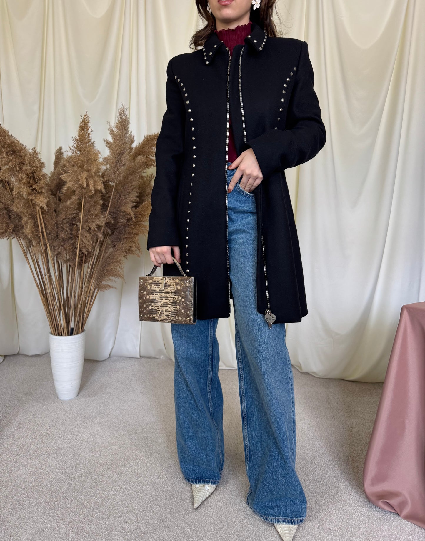 Palton Moschino din 80% lână cu aplicații metalice (S/M)